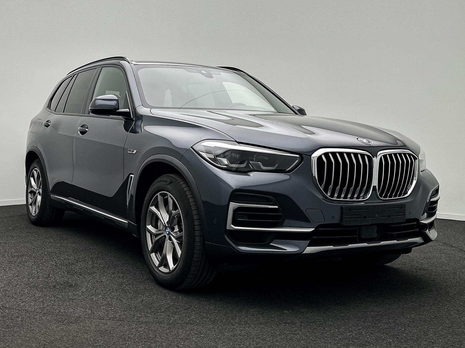 BMW X5 45e - xDrive - Hybrid - Automatic - 211 hp - 163.004 km