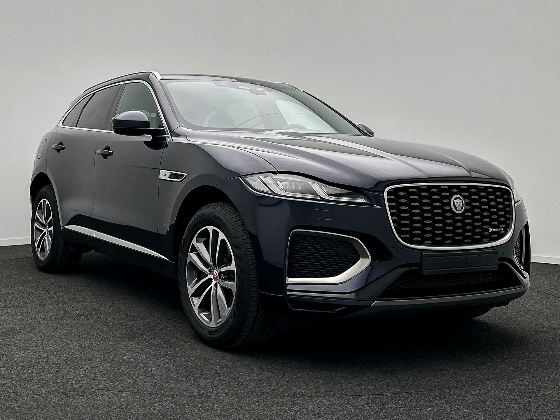 Jaguar F-Pace 2.0 S - AWD - Diesel - Automatic - 204 hp - 174.668 km