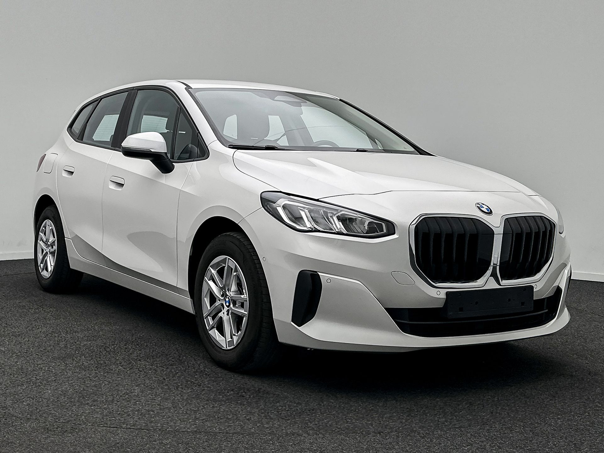 BMW 2 Series Active Tourer 218i - Petrol - Automatic - 136 hp - 84.528 km