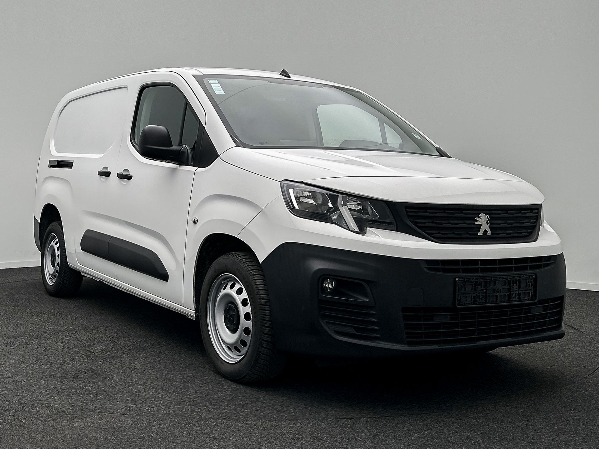 Peugeot Partner 1.5 HDI Premium - Diesel - Manual - 102 hp - 176.387 km