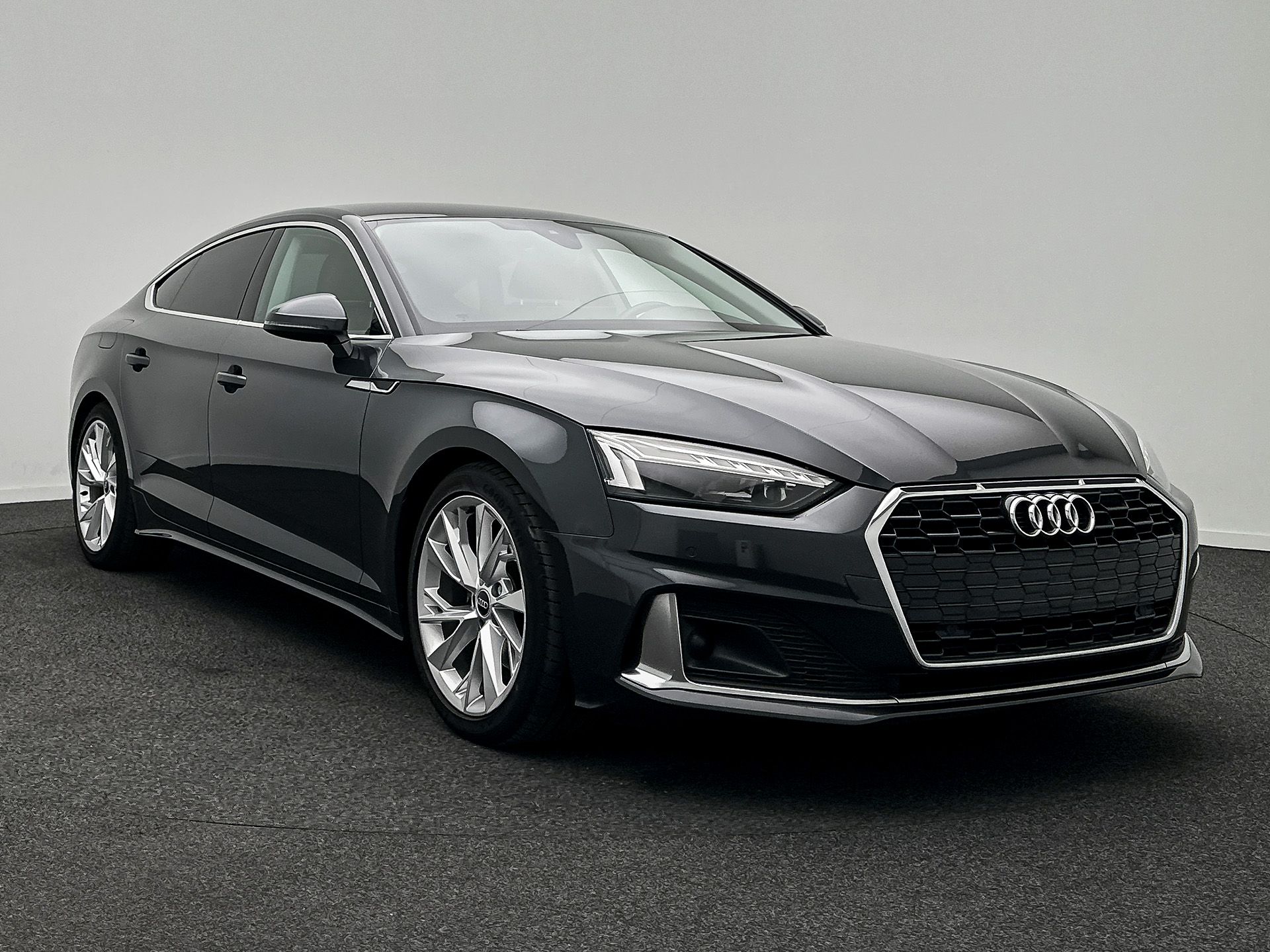 Audi A5 Sportback 2.0 TDI Advanced - Diesel - Automatic - 136 hp - 145.811 km