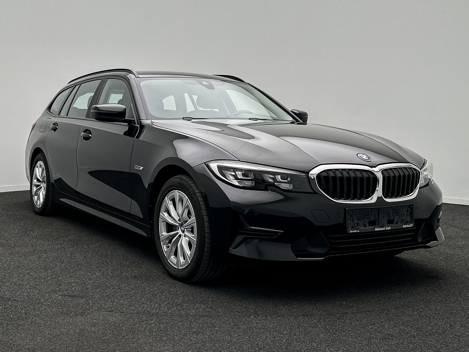 BMW 3 Series Touring 320e - Hybrid - Automatic - 163 hp - 148.558 km