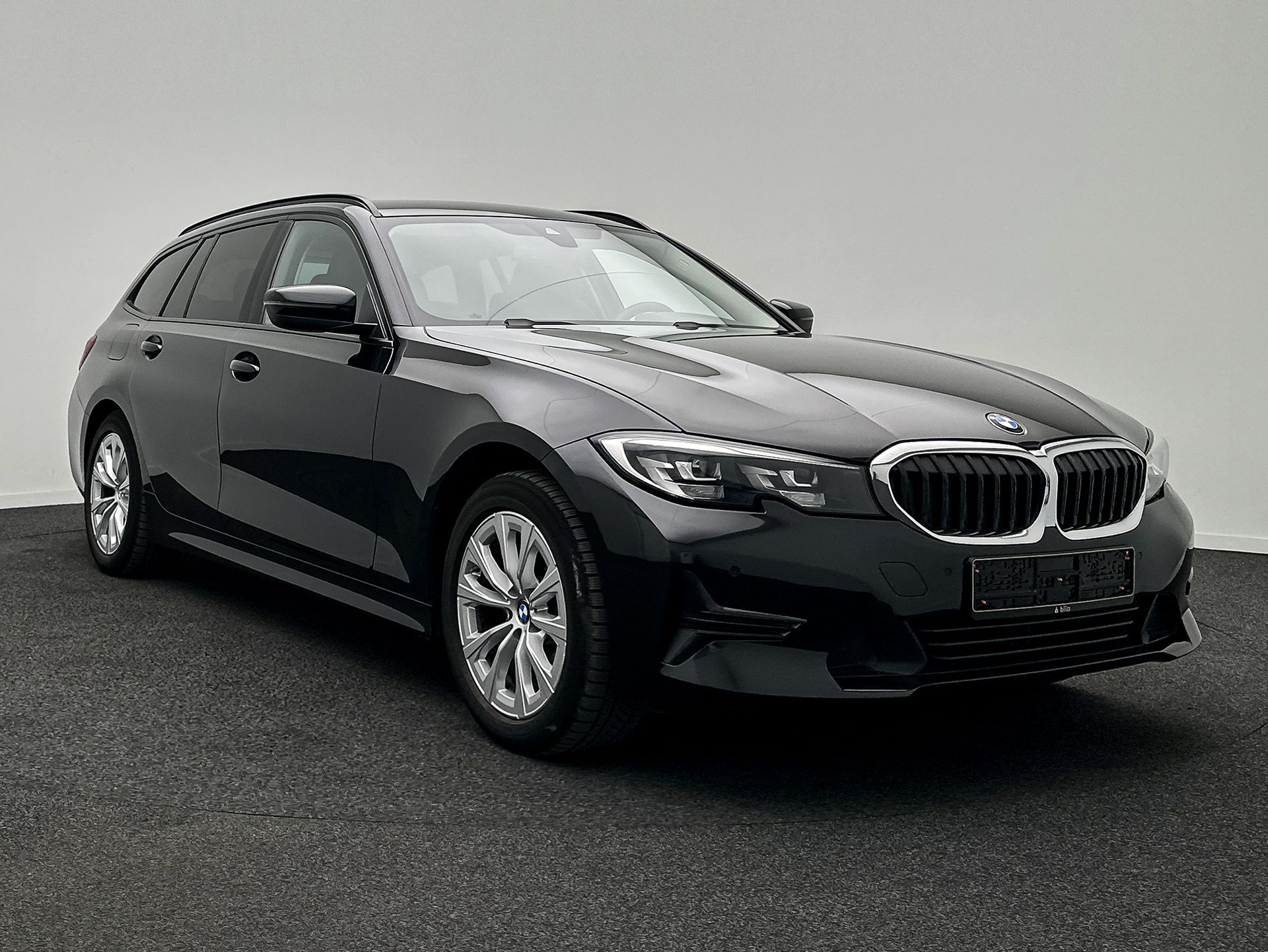 BMW 3 Series Touring 316d Business - Diesel - Automatic - 122 hp - 172.048 km