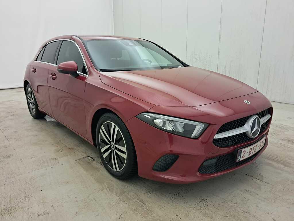 Mercedes-Benz A 180d Luxury Line - Diesel - Automatic - 116 hp - 57.291 km