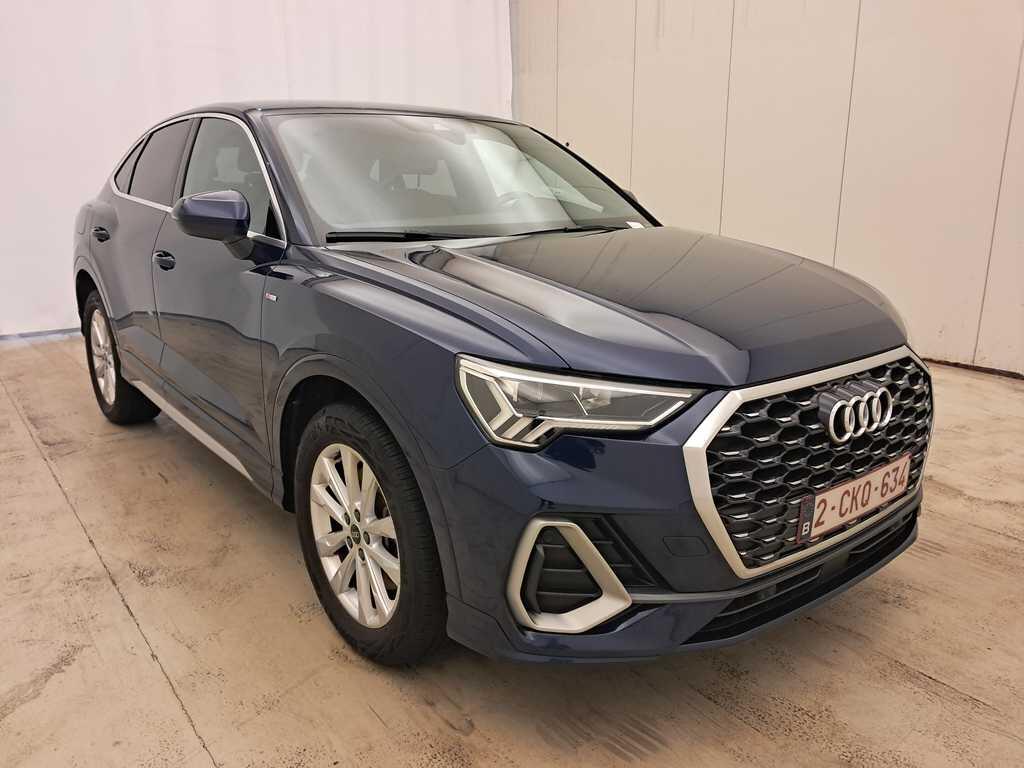 Audi Q3 Sportback 45 TFSIe S Line - Hybrid - Automatic - 150 hp - 138.571 km