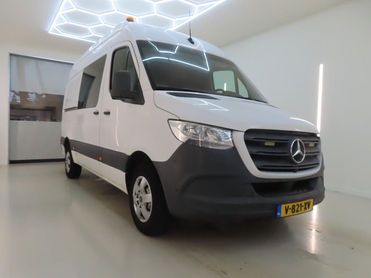 Mercedes-Benz Sprinter L2H2 314 CDI - Diesel - Automatic - 143 hp - 198.963 km