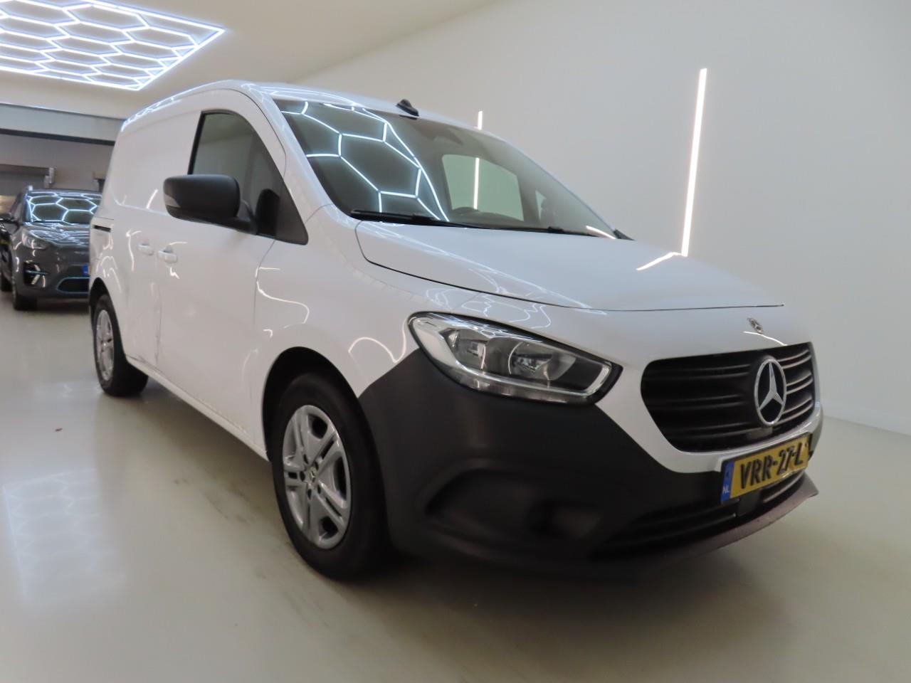 Mercedes-Benz Citan 108 CDI Pro - Diesel - Manual - 75 hp - 75.836 km
