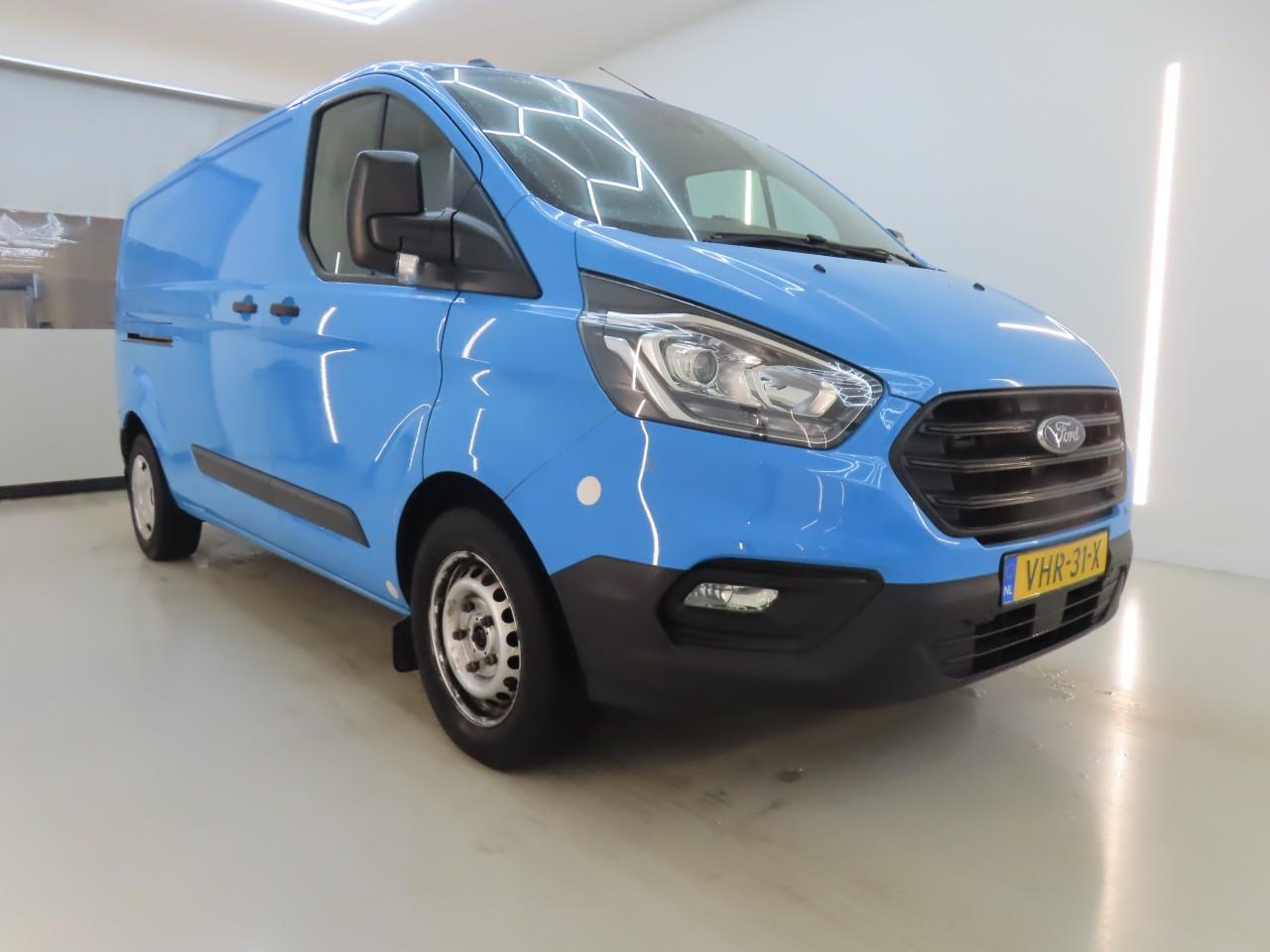 Ford Transit Custom L2H1 2.0 TDCI Trend - Diesel - Manual - 129 hp - 65.874 km