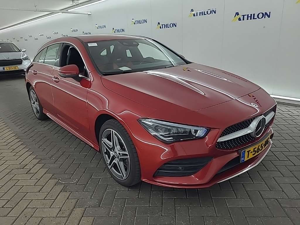 Mercedes-Benz CLA Shooting Brake 250e AMG Line - Hybrid - Automatic - 160 hp - 155.012 km