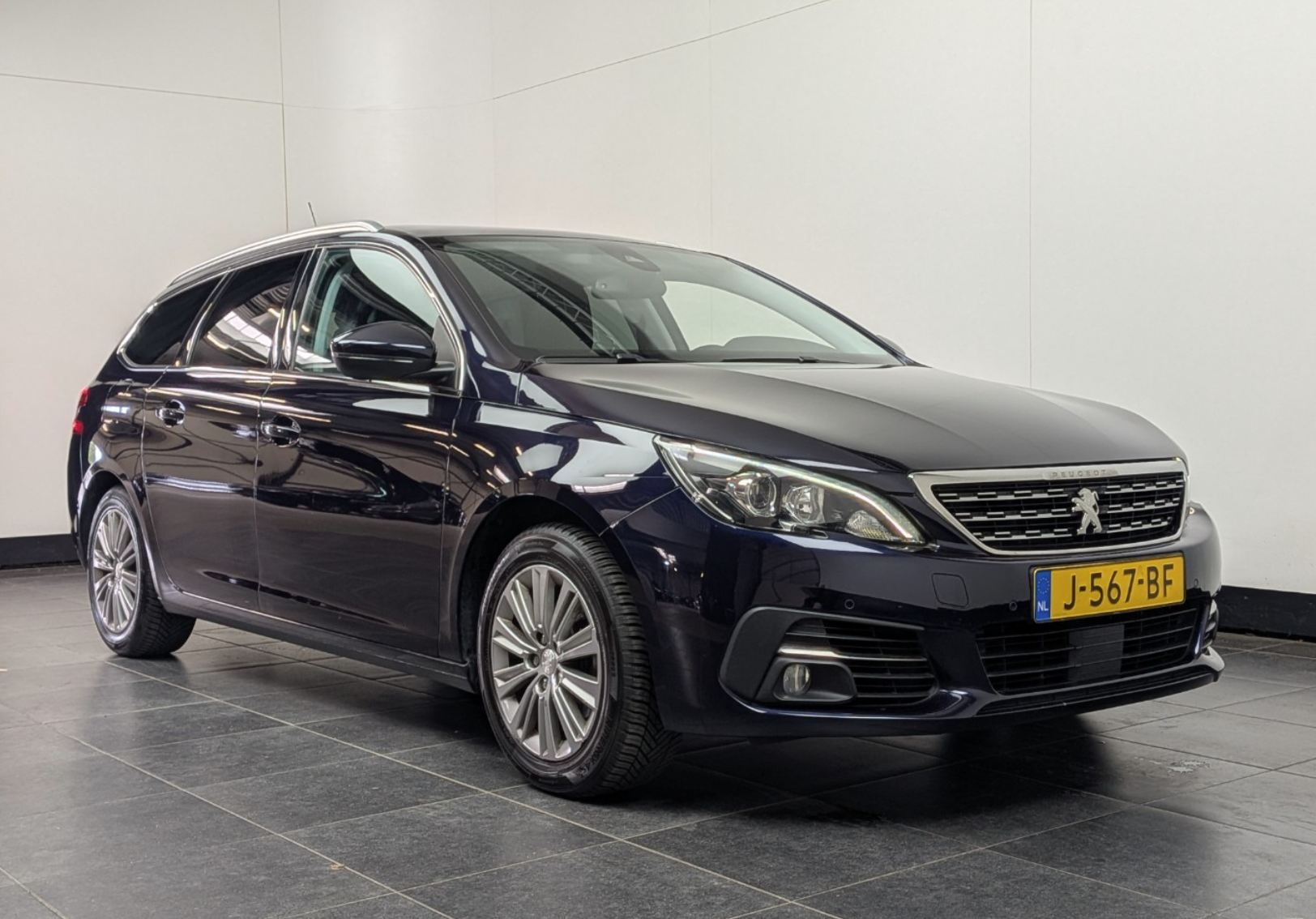 Peugeot 308 SW 1.2 Premium - Petrol - Automatic - 130 hp - 161.105 km