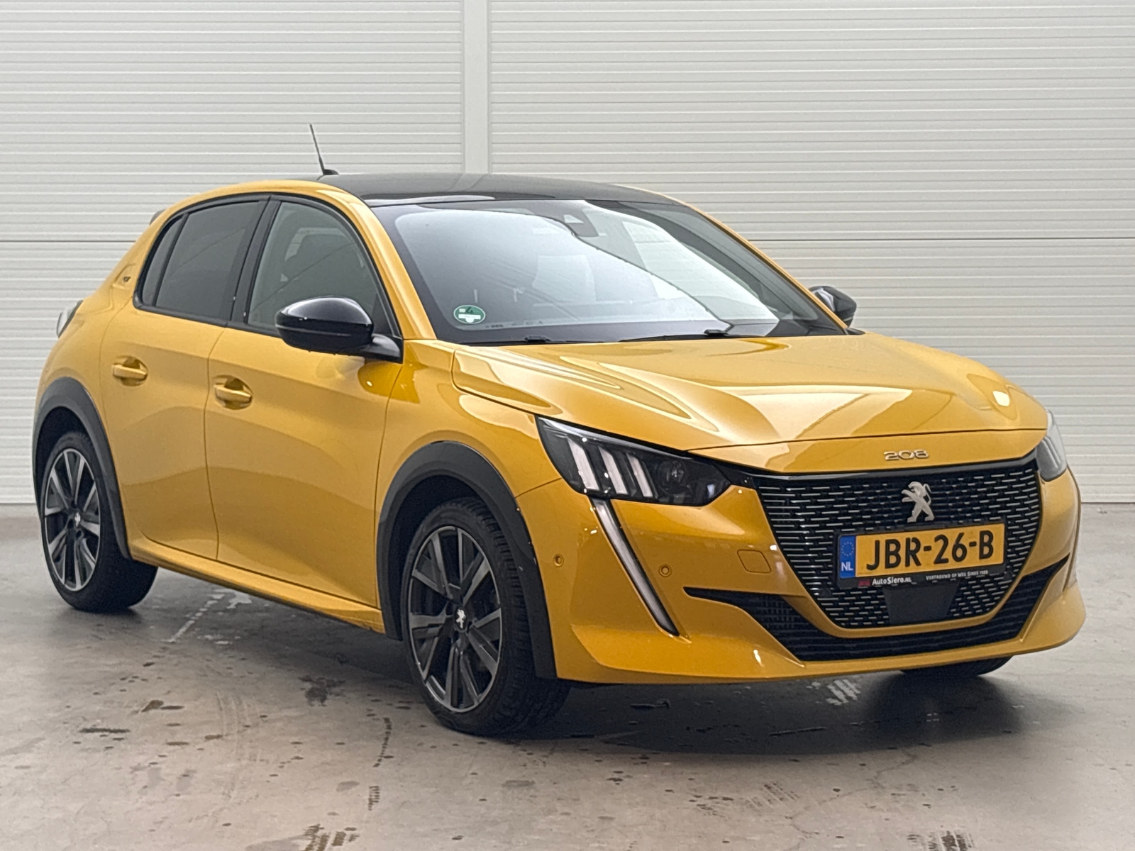 Peugeot 208 1.2i GT - Petrol - Manual - 101 hp - 86.694 km