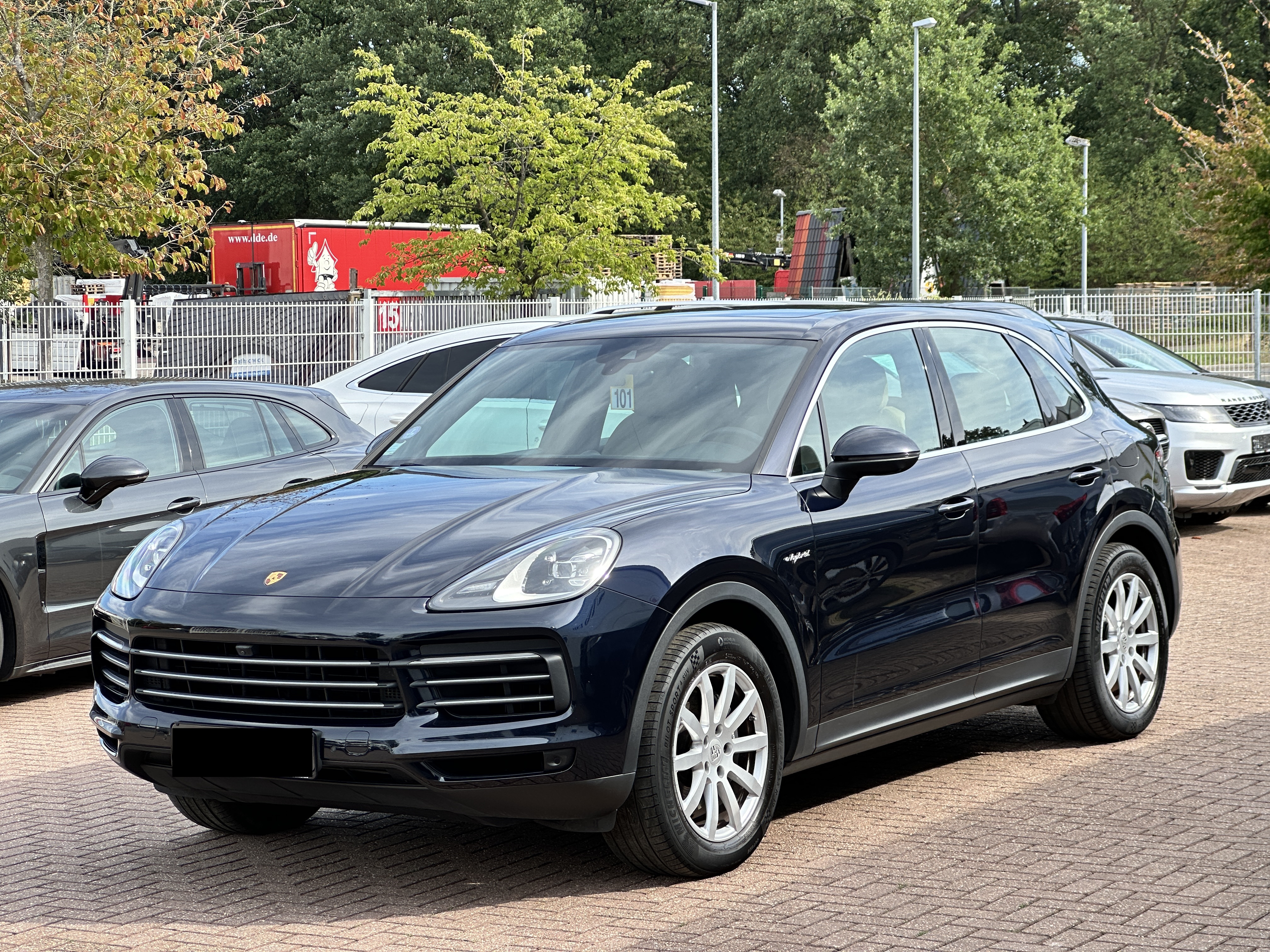 Porsche Cayenne 3.0 - AWD - Hybrid - Automatic - 462 hp - 126.192 km
