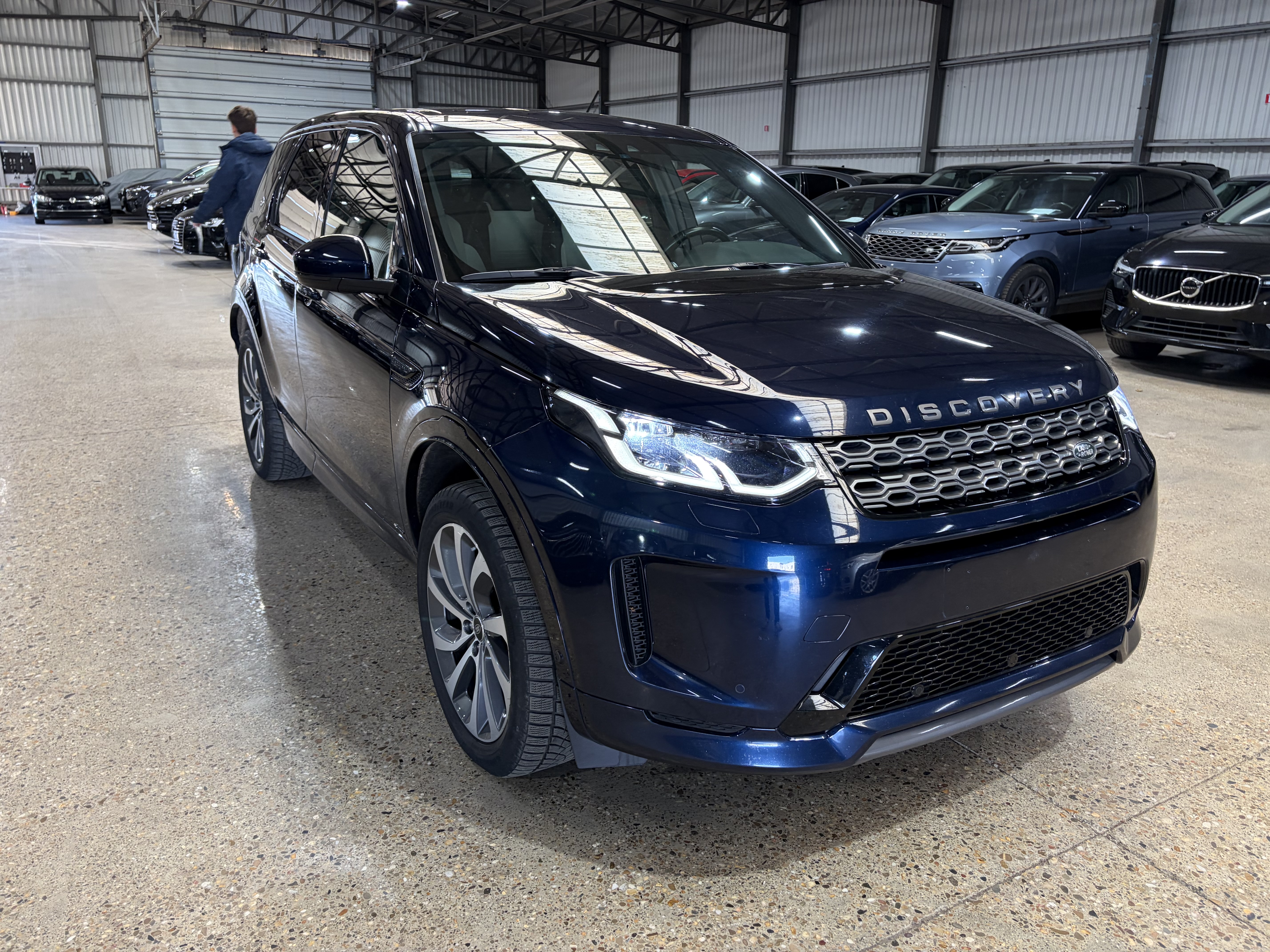 Land Rover Discovery Sport 2.0 - Diesel - Automatic - 149 hp - 182.032 km