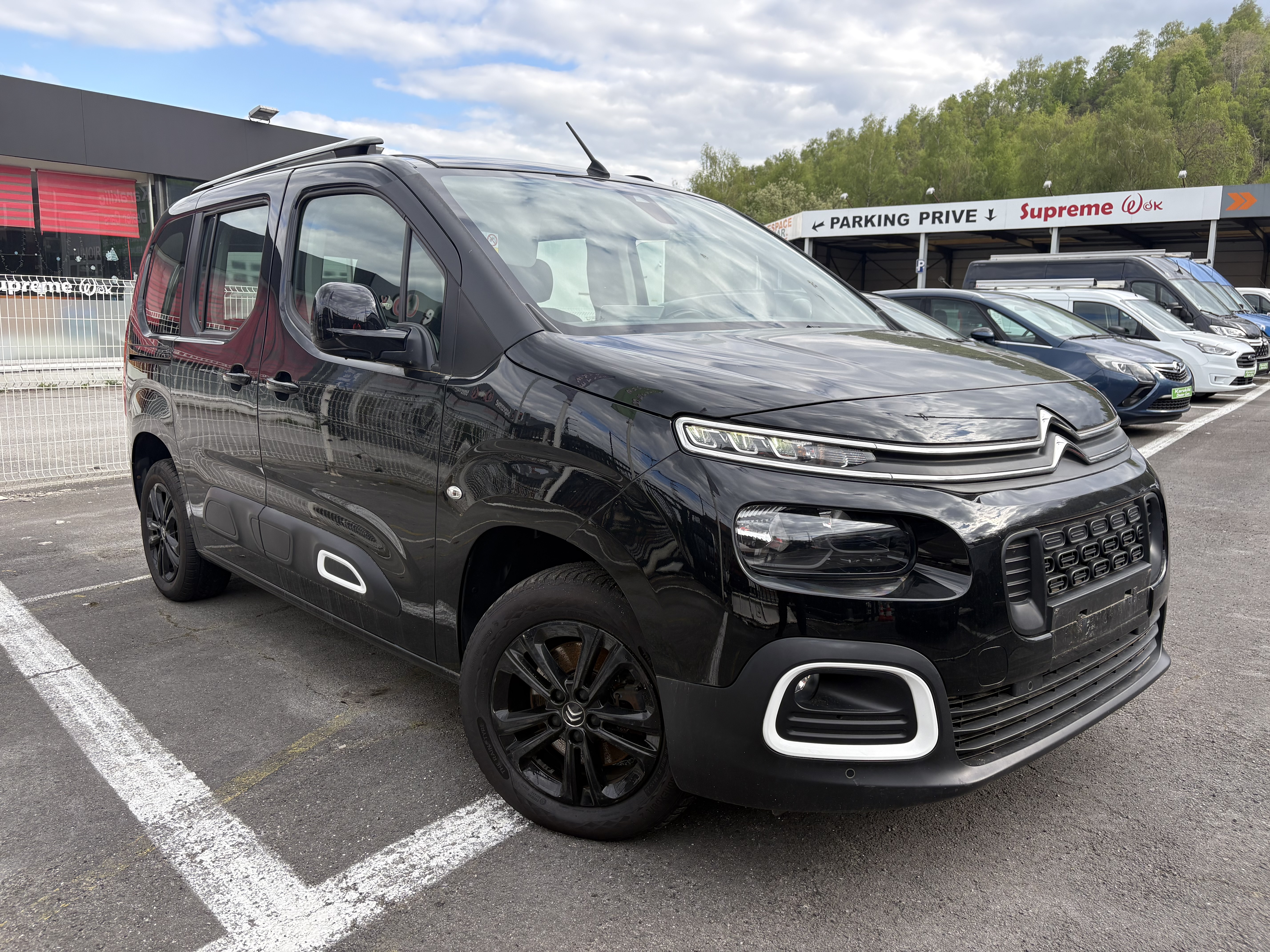 Citroën Berlingo 1.5 HDI Shine - Diesel - Automatic - 130 hp - 74.979 km