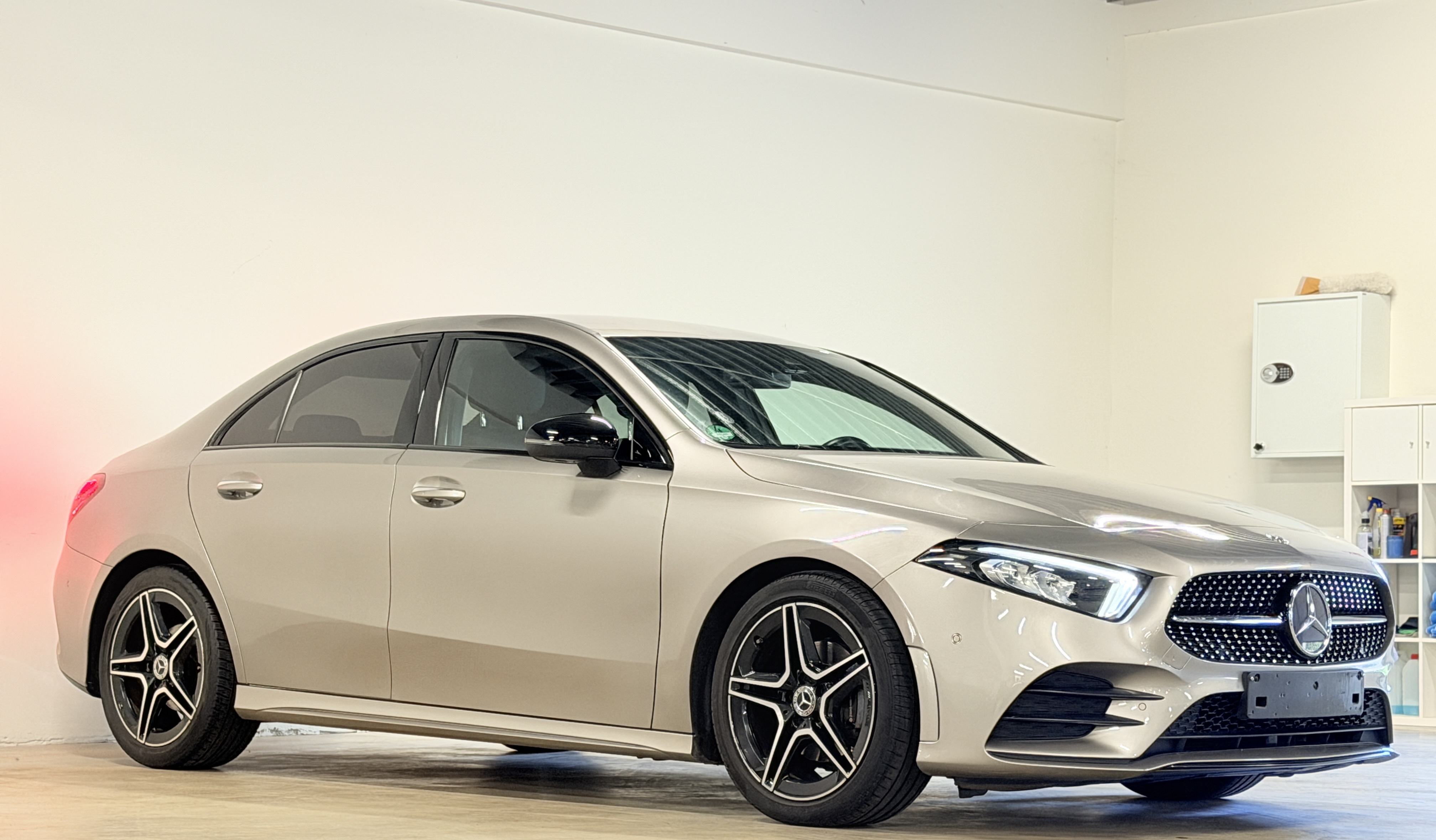 Mercedes-Benz A 180d AMG Line - Diesel - Automatic - 116 hp - 83.239 km