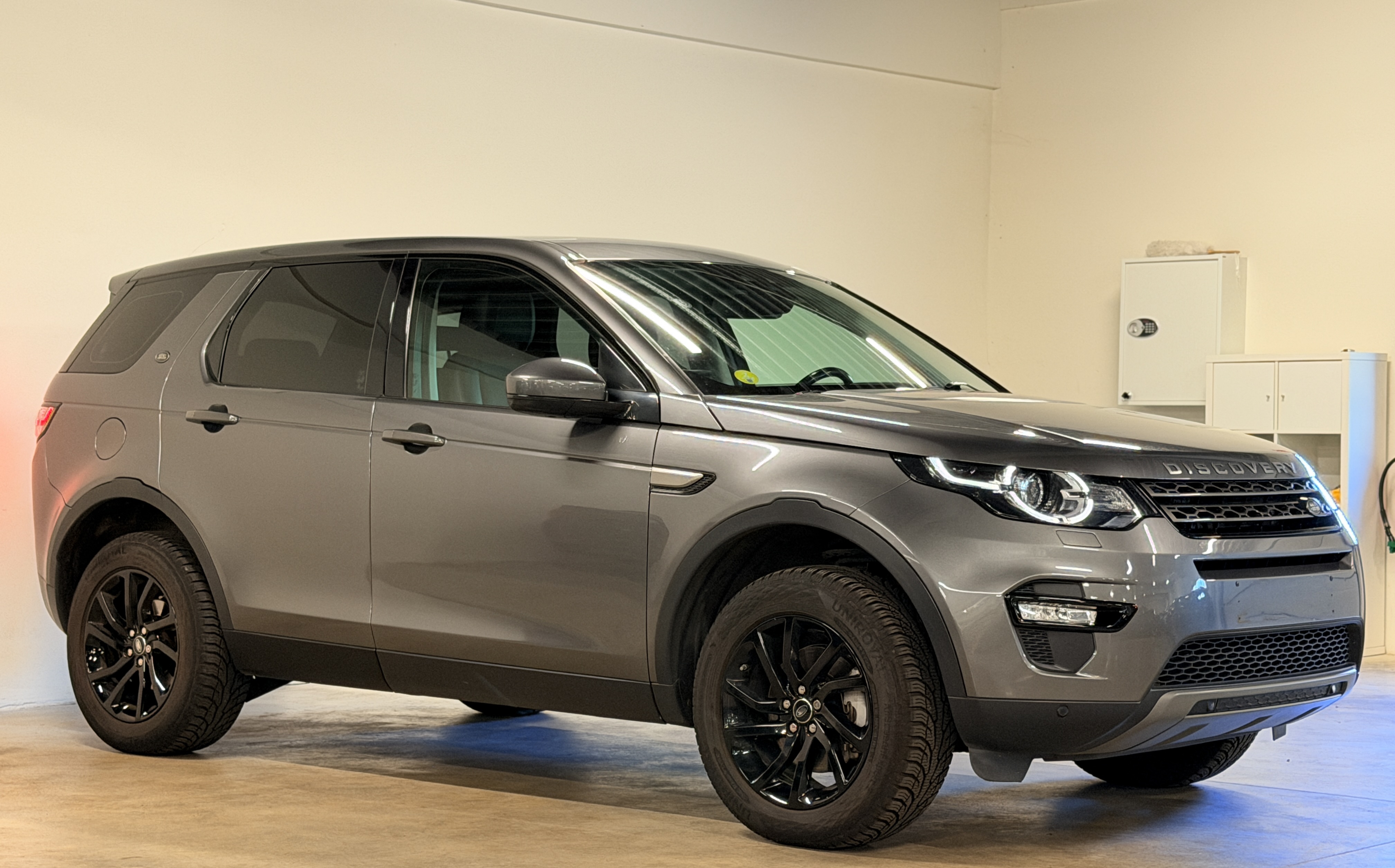 Land Rover Discovery Sport 2.0 TD4 SE - Diesel - Automatic - 150 hp - 135.512 km