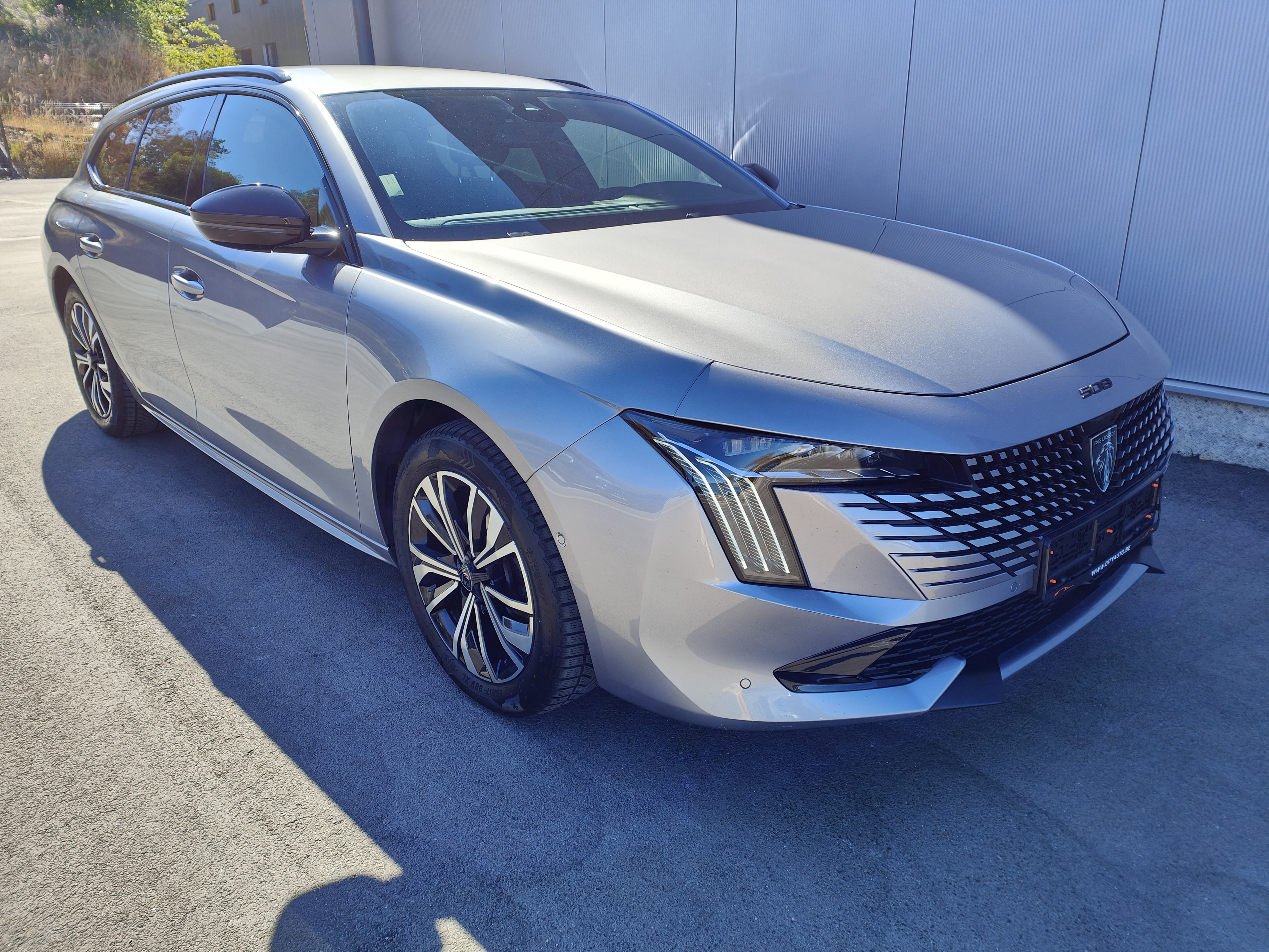 Peugeot 508 SW 1.5 HDI Allure - Diesel - Automatic - 130 hp - 75.337 km
