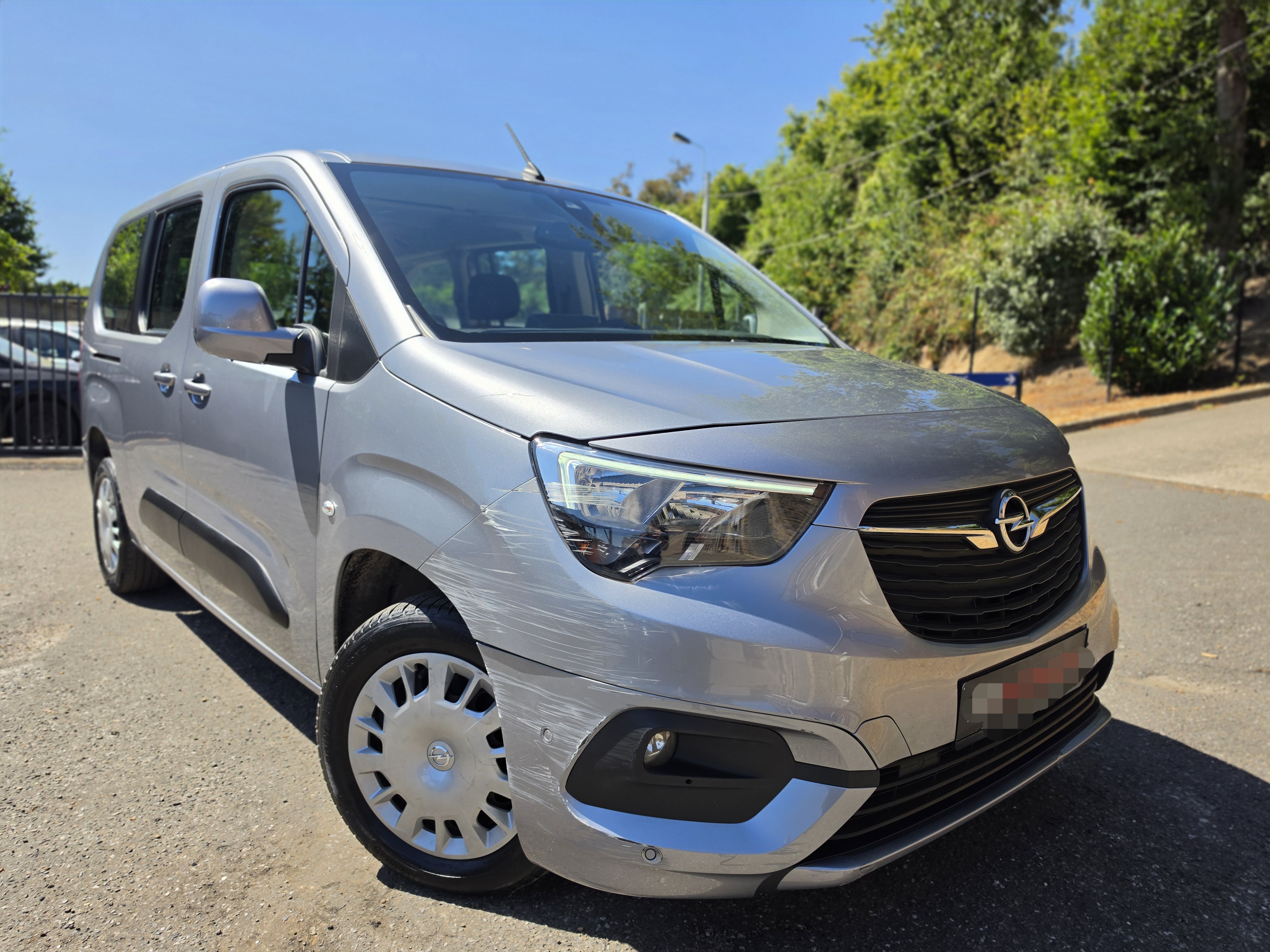 Opel Combo Life XL 1.5 Edition - Diesel - Manual - 102 hp - 150.198 km
