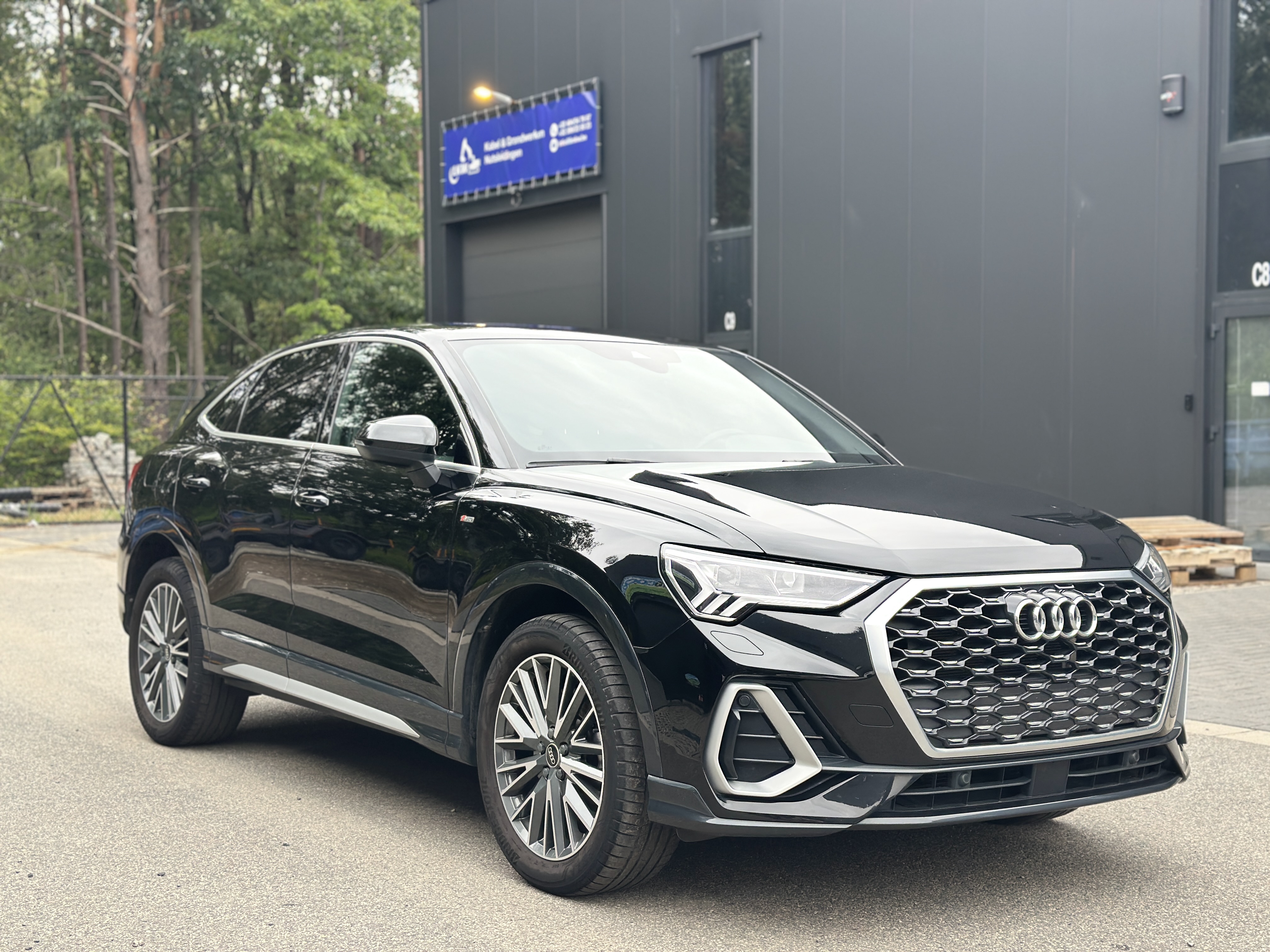 Audi Q3 Sportback 45 TFSIe S Line - Hybrid - Automatic - 150 hp - 79.072 km