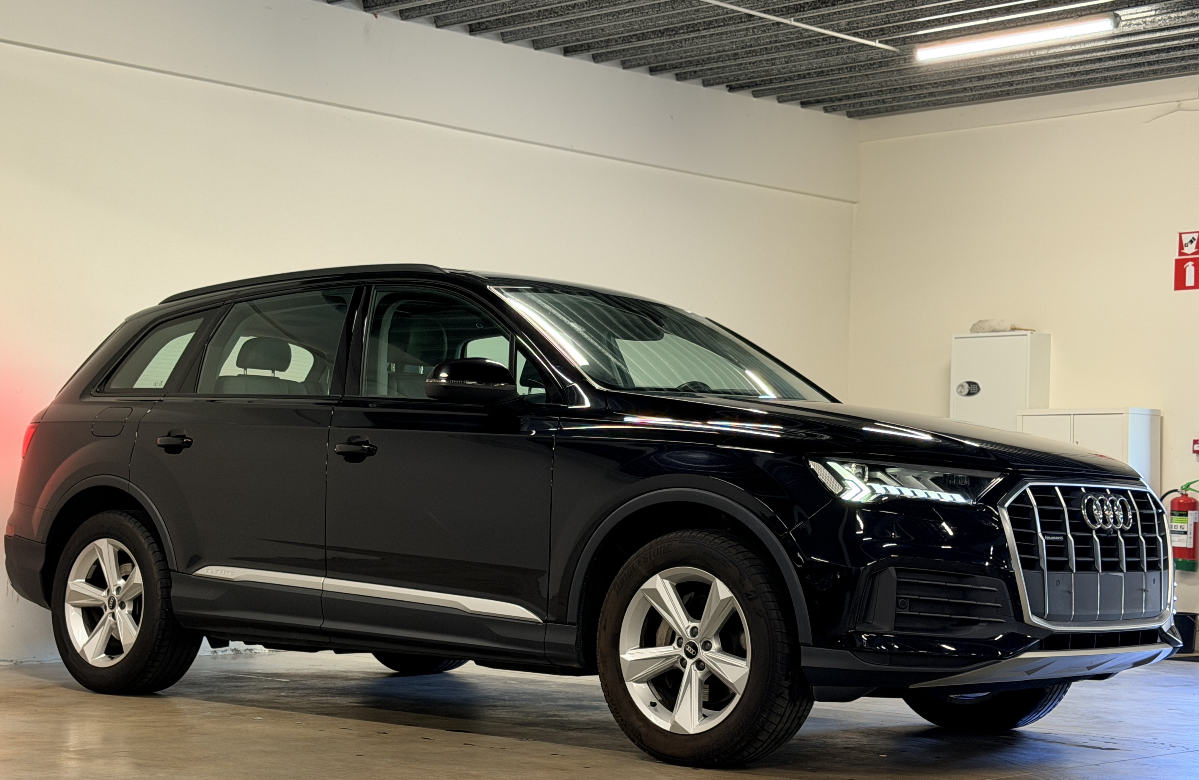 Audi Q7 50 TDI Ambition Luxe - Quattro - Diesel - Automatic - 286 hp - 183.644 km