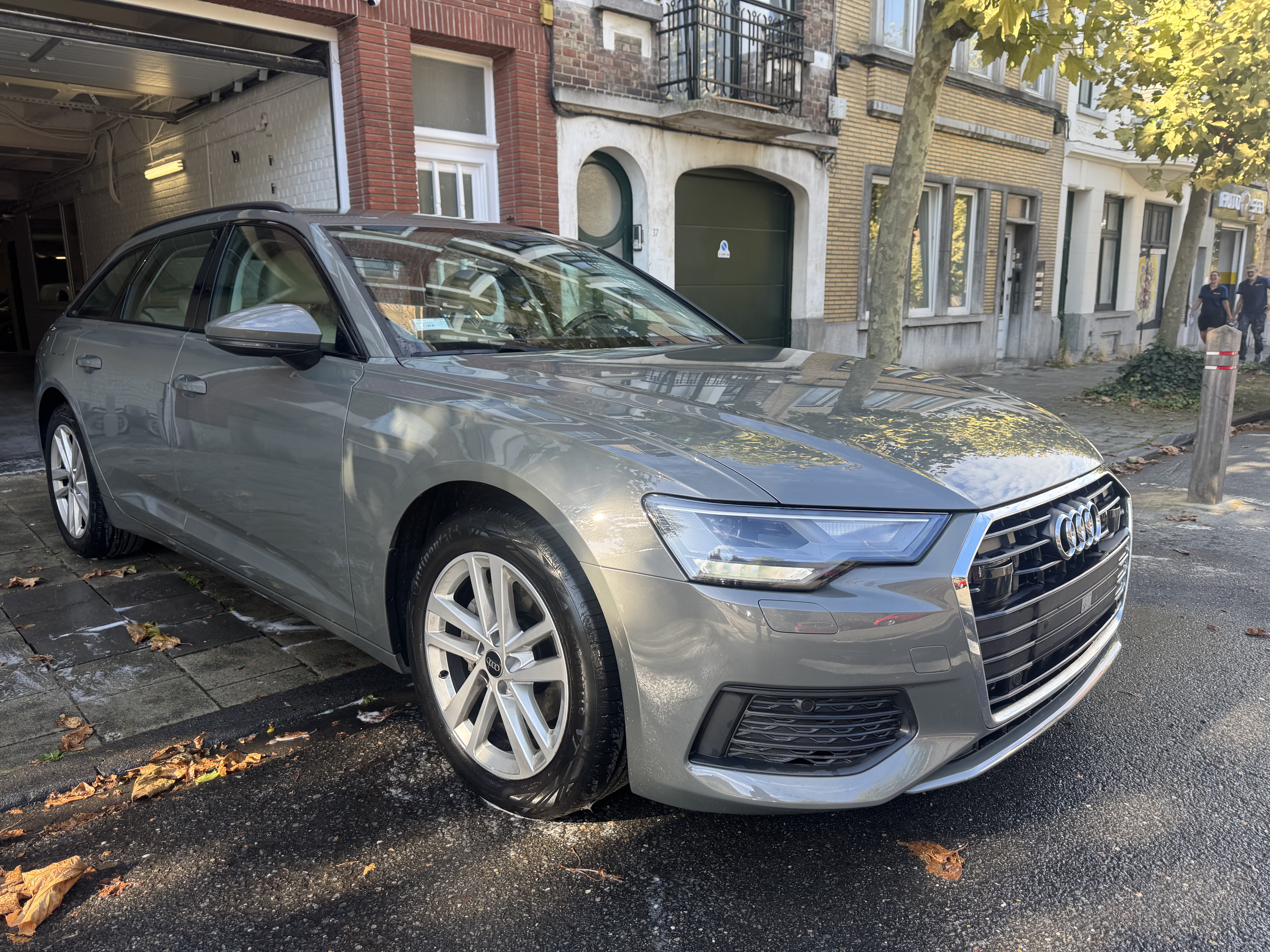 Audi A6 Avant 40 TDI Attraction - Diesel - Automatic - 204 hp - 88.946 km