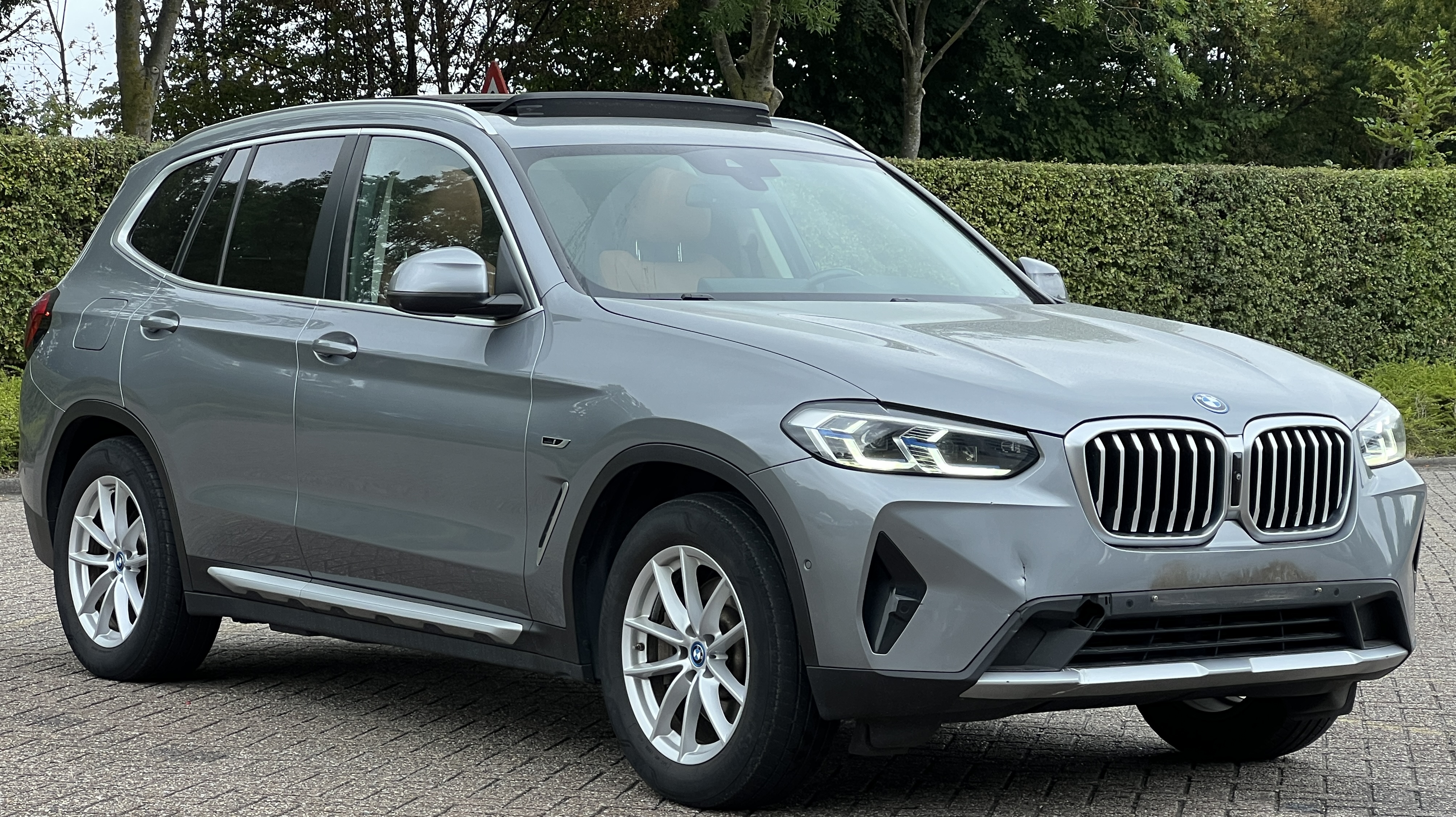BMW X3 30e Business - xDrive - Hybrid - Automatic - 184 hp - 145.044 km