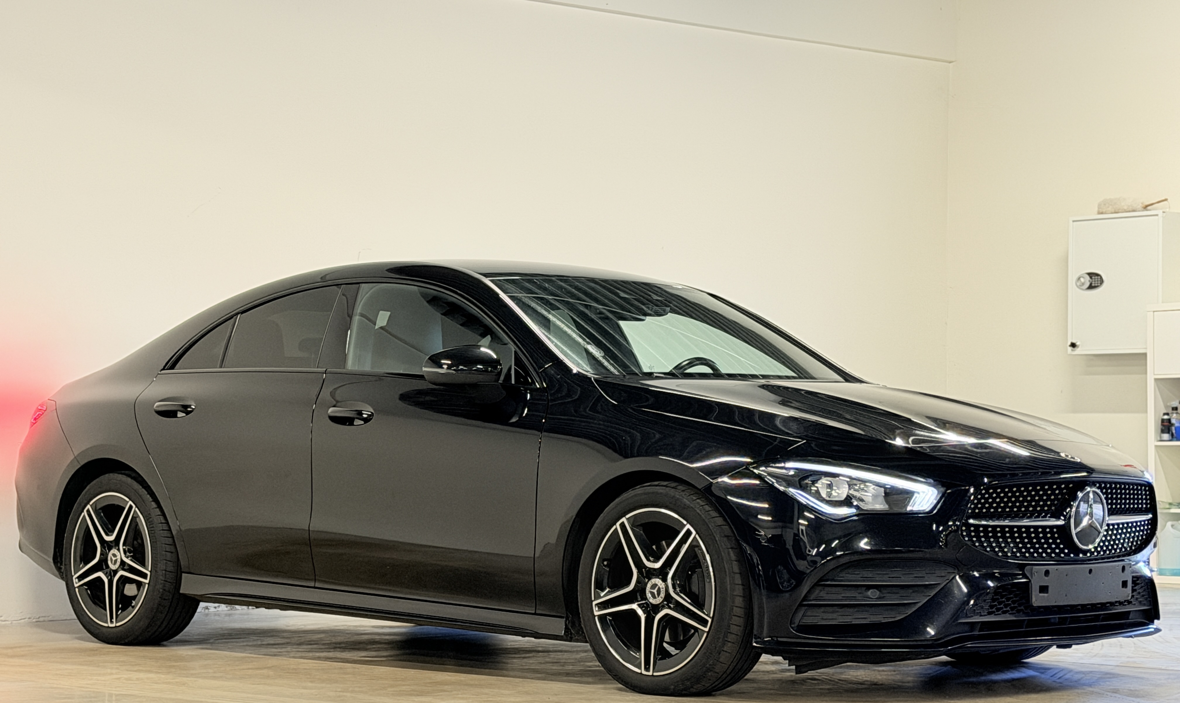 Mercedes-Benz CLA 180d AMG Line - Diesel - Automatic - 116 hp - 111.526 km
