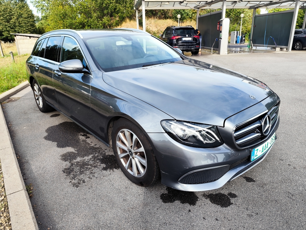 Mercedes-Benz E Break 200 Business Solution - Diesel - Automatic - 160 hp - 196.925 km