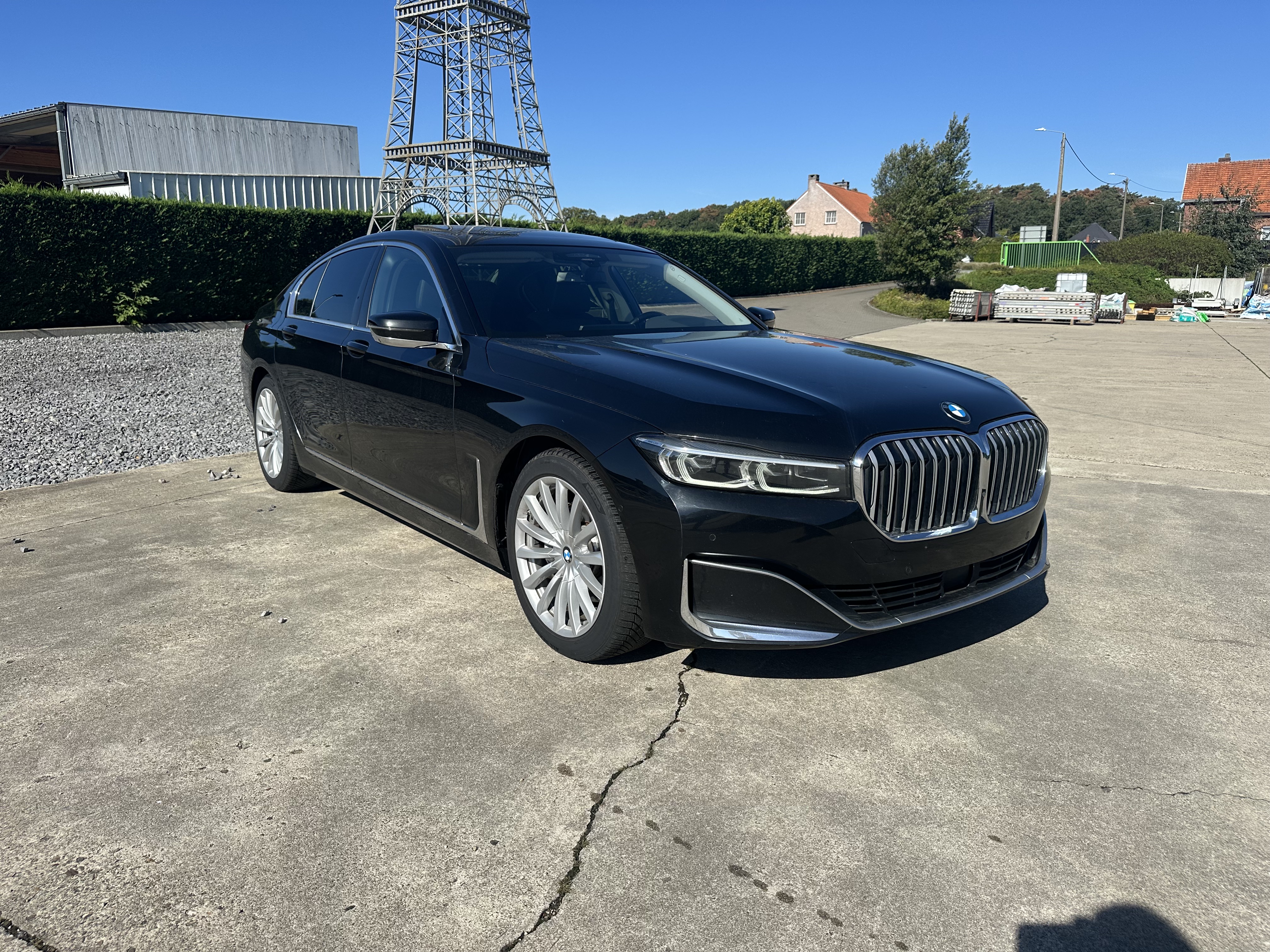 BMW 7 Series 730d - Diesel - Automatic - 286 hp - 199.861 km