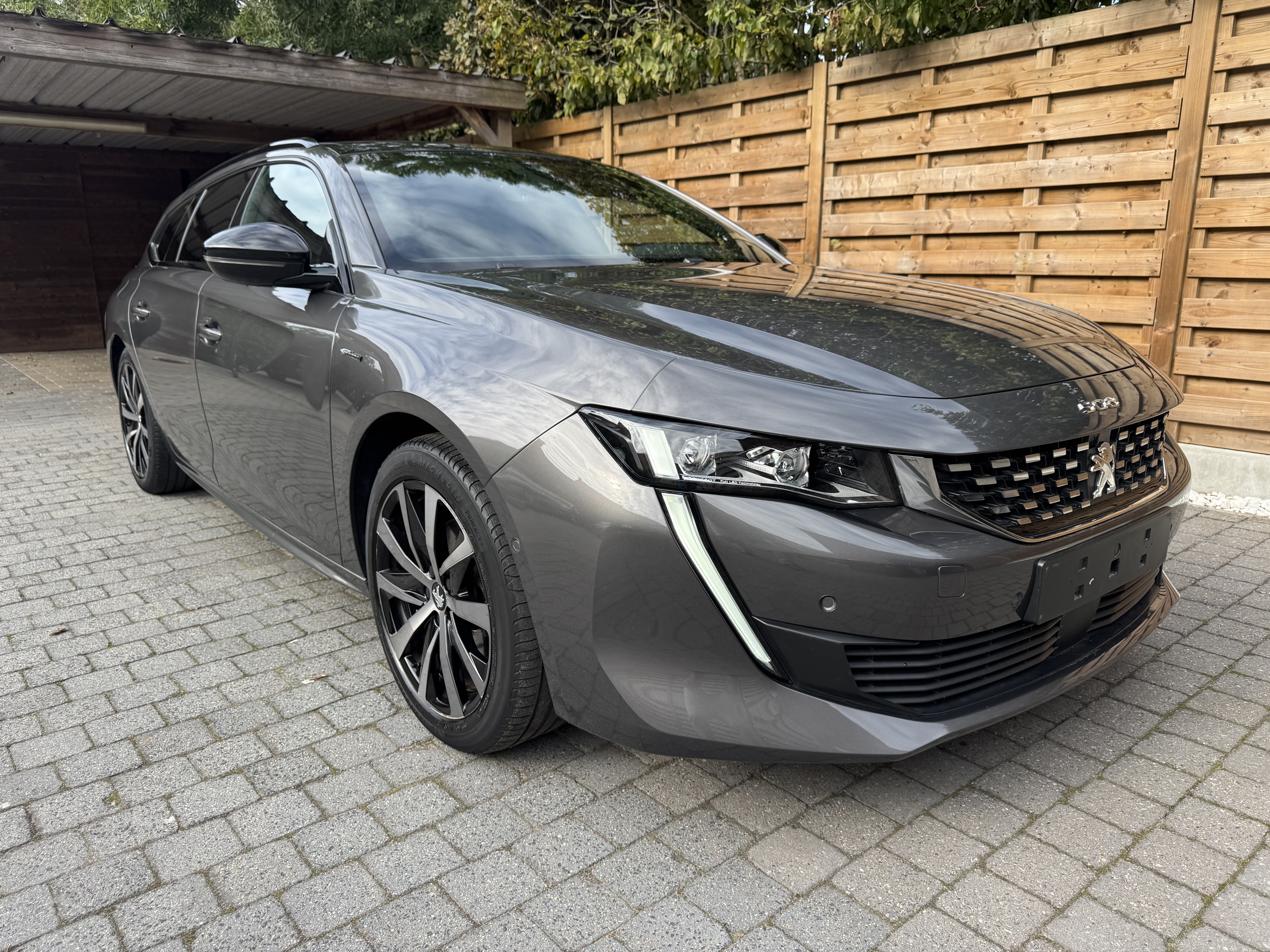 Peugeot 508 SW 1.6i GT Line - Petrol - Automatic - 180 hp - 110.651 km