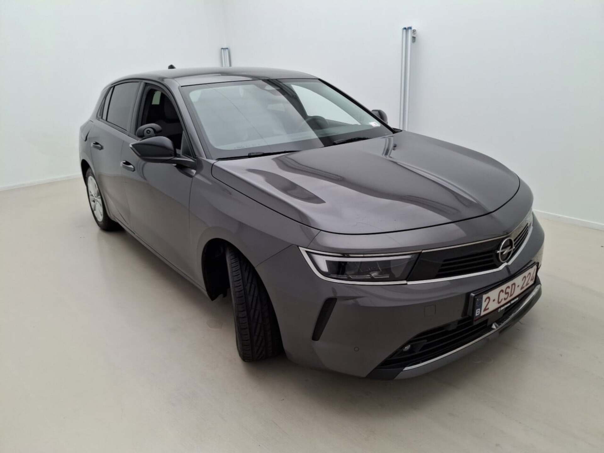 Opel Astra 1.2 Edition - Petrol - Manual - 110 hp - 100.022 km