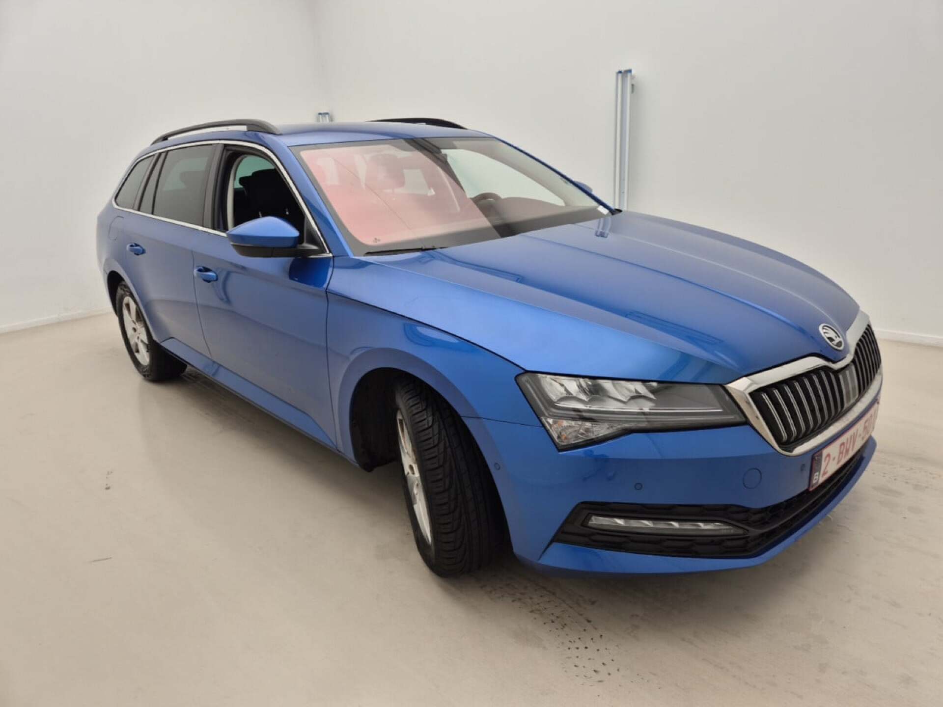 Skoda Superb Combi 2.0 TDI Clever - Diesel - Automatic - 150 hp - 140.936 km