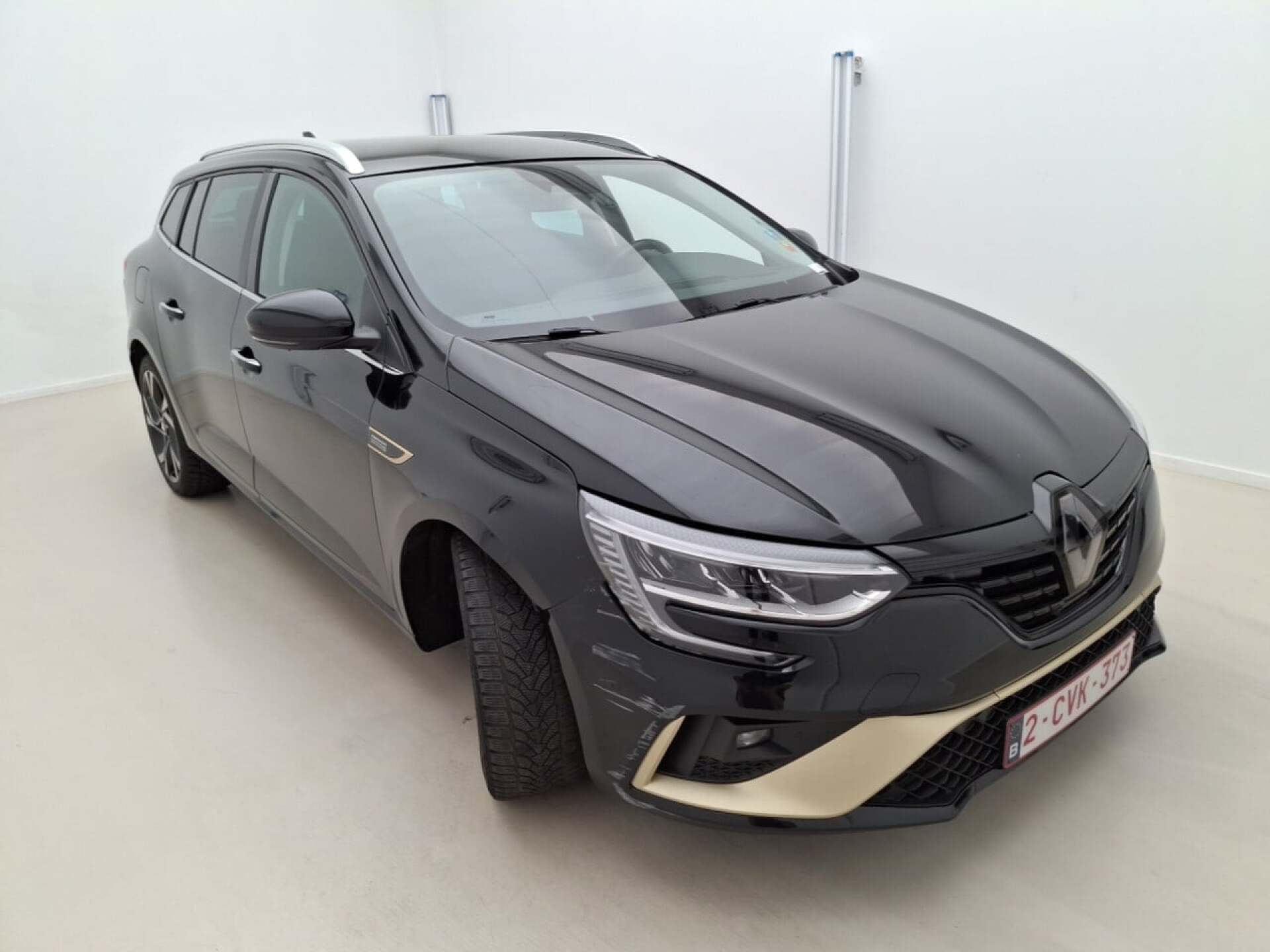 Renault Megane Grandtour 1.6i - Hybrid - Automatic - 91 hp - 95.424 km