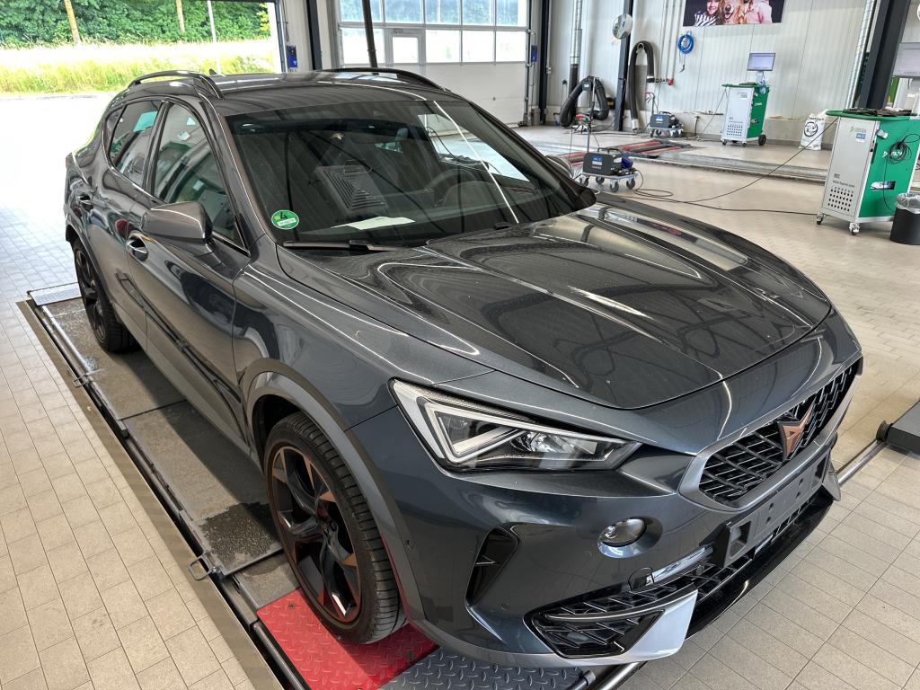 Cupra Formentor 1.4 e-Hybrid VZ - Hybrid - Automatic - 244 hp - 42.804 km