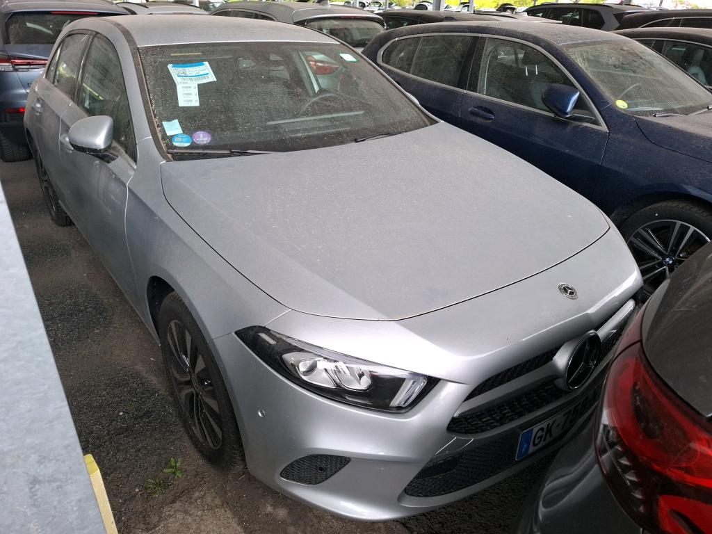 Mercedes-Benz A 250e Business Line - Hybrid - Automatic - 160 hp - 16.400 km