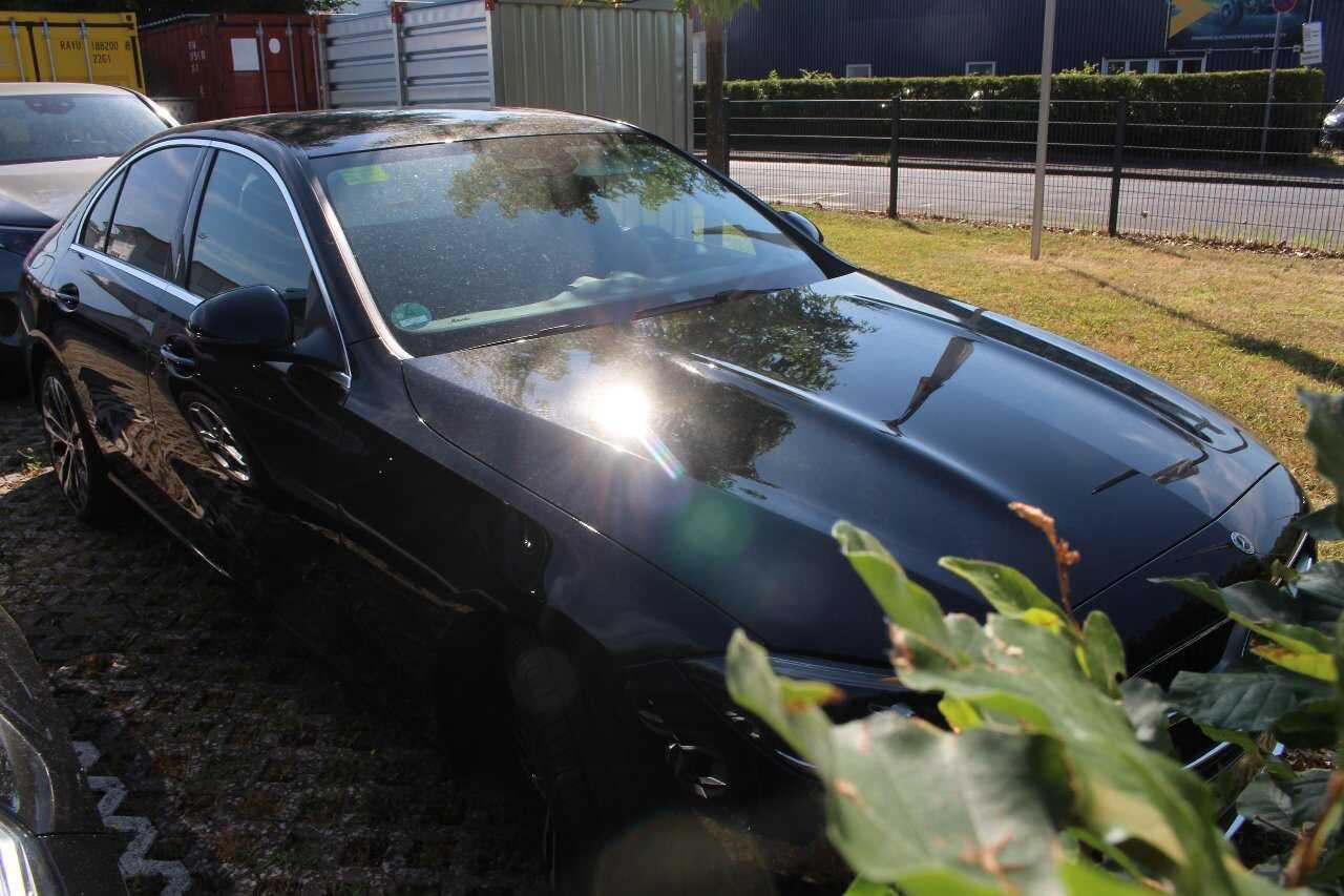 Mercedes-Benz C 300de Avantgarde Advanced - Hybrid - Automatic - 197 hp - 67.321 km