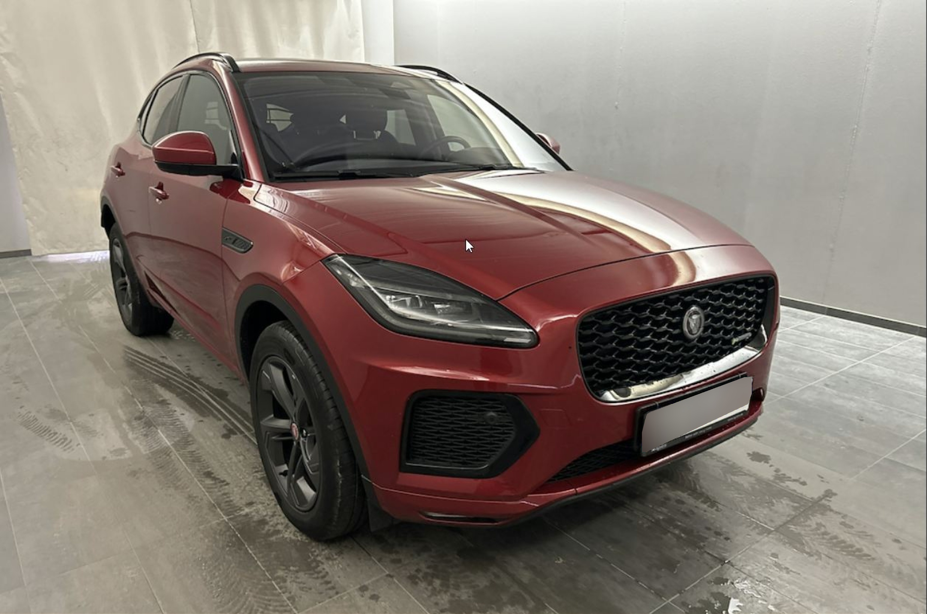 Jaguar E-Pace P300e R-Dynamic - AWD - Hybrid - Automatic - 200 hp - 45.458 km