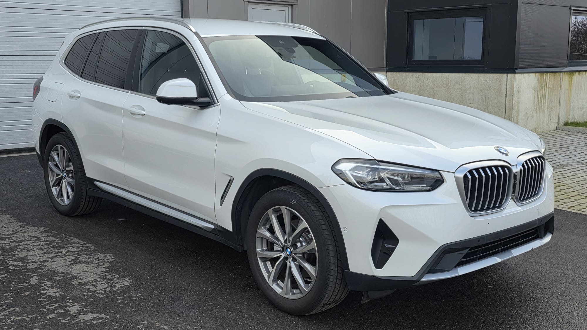BMW X3 20d X Line - xDrive - Diesel - Automatic - 190 hp - 180.021 km