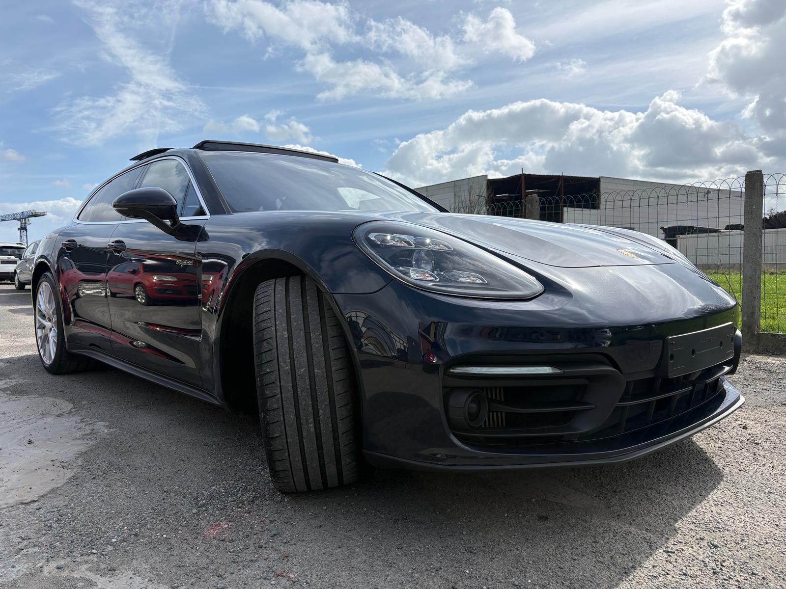 Porsche Panamera 4S 2.9 - AWD - Hybrid - Automatic - 440 hp - 85.155 km