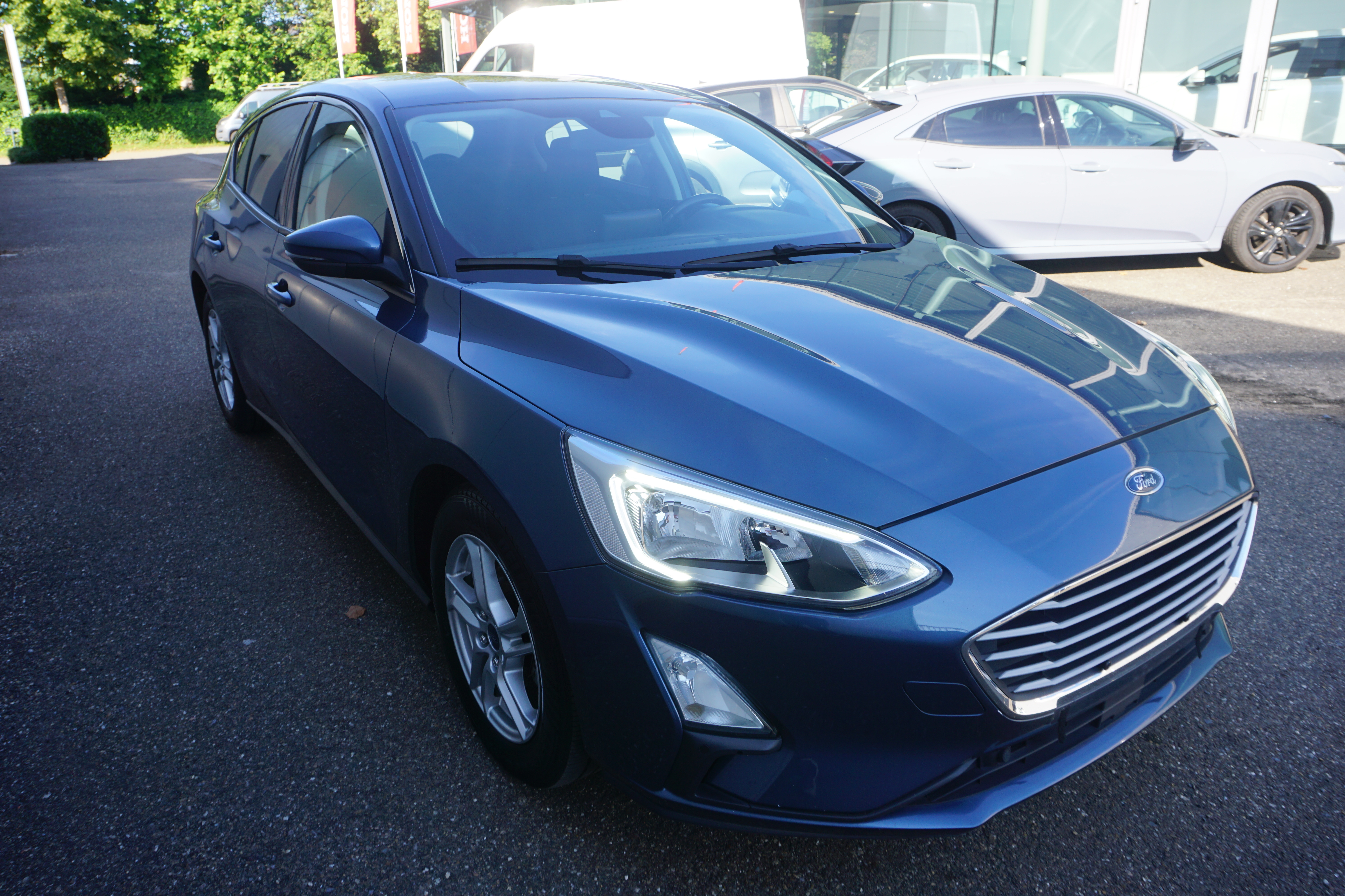 Ford Focus 1.0 EcoBoost Trend - Petrol - Manual - 100 hp - 74.899 km