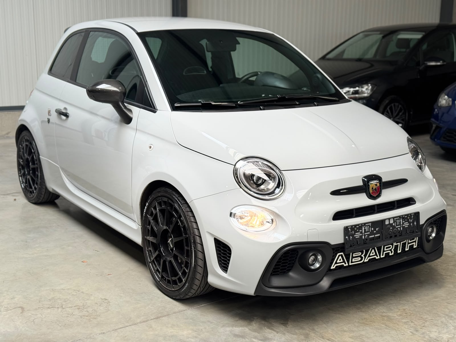 Abarth 595 1.4 T-jet Competizione - Petrol - Manual - 165 hp - 40.074 km