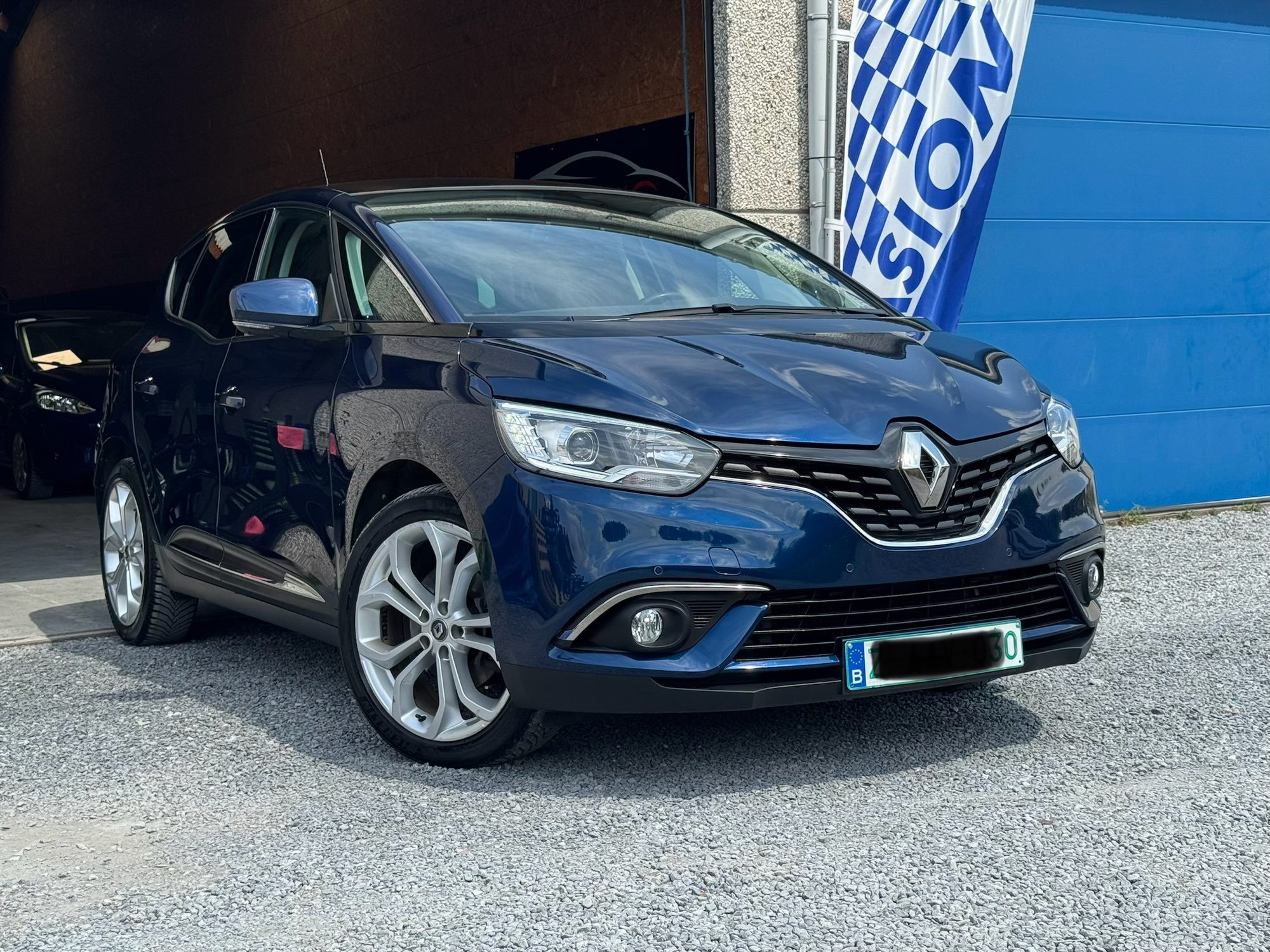 Renault Scenic Business - Diesel - Manual - 119 hp - 122.342 km