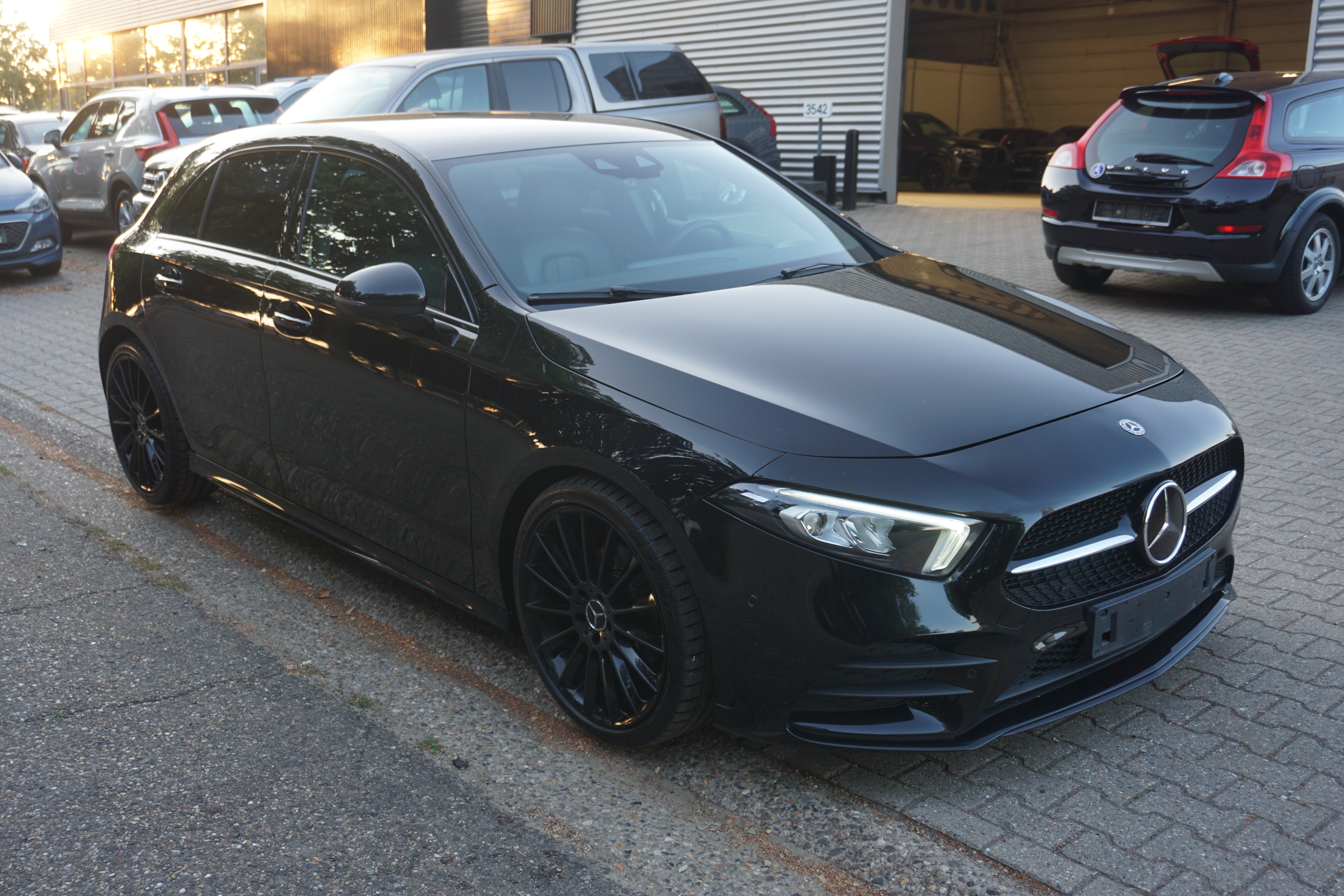 Mercedes-Benz A 180d Progressive - Diesel - Automatic - 116 hp - 90.093 km