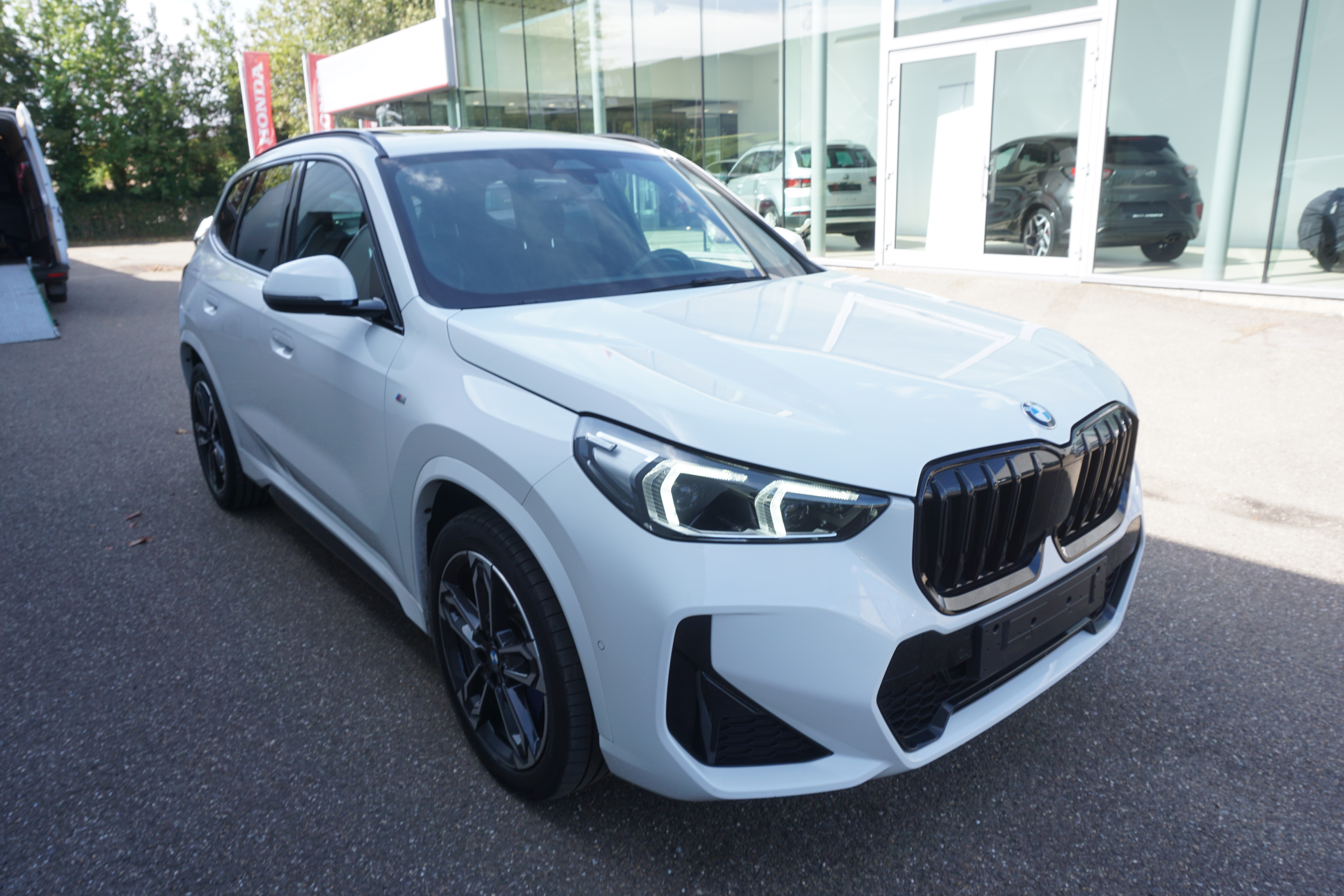 BMW X1 20 M Sport - Petrol - Automatic - 156 hp - 25.777 km