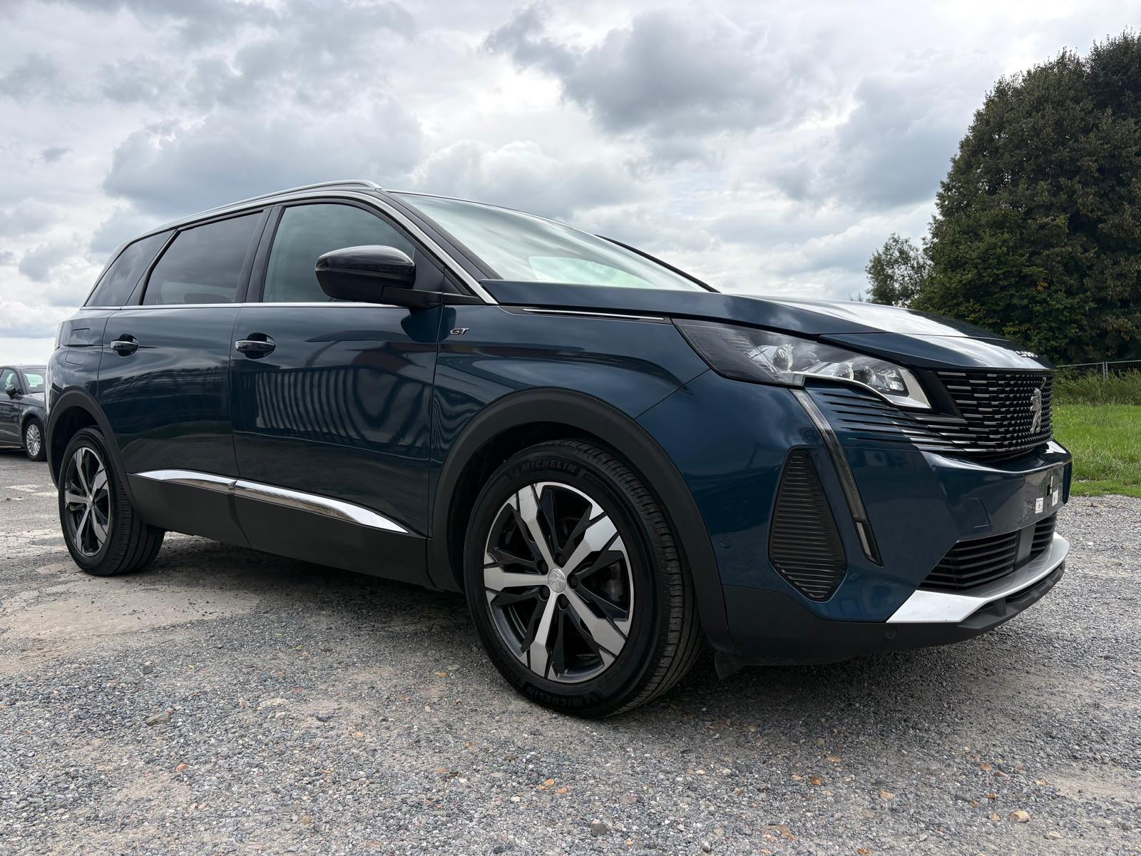 Peugeot 5008 1.5 HDI GT - Diesel - Automatic - 130 hp - 180.190 km