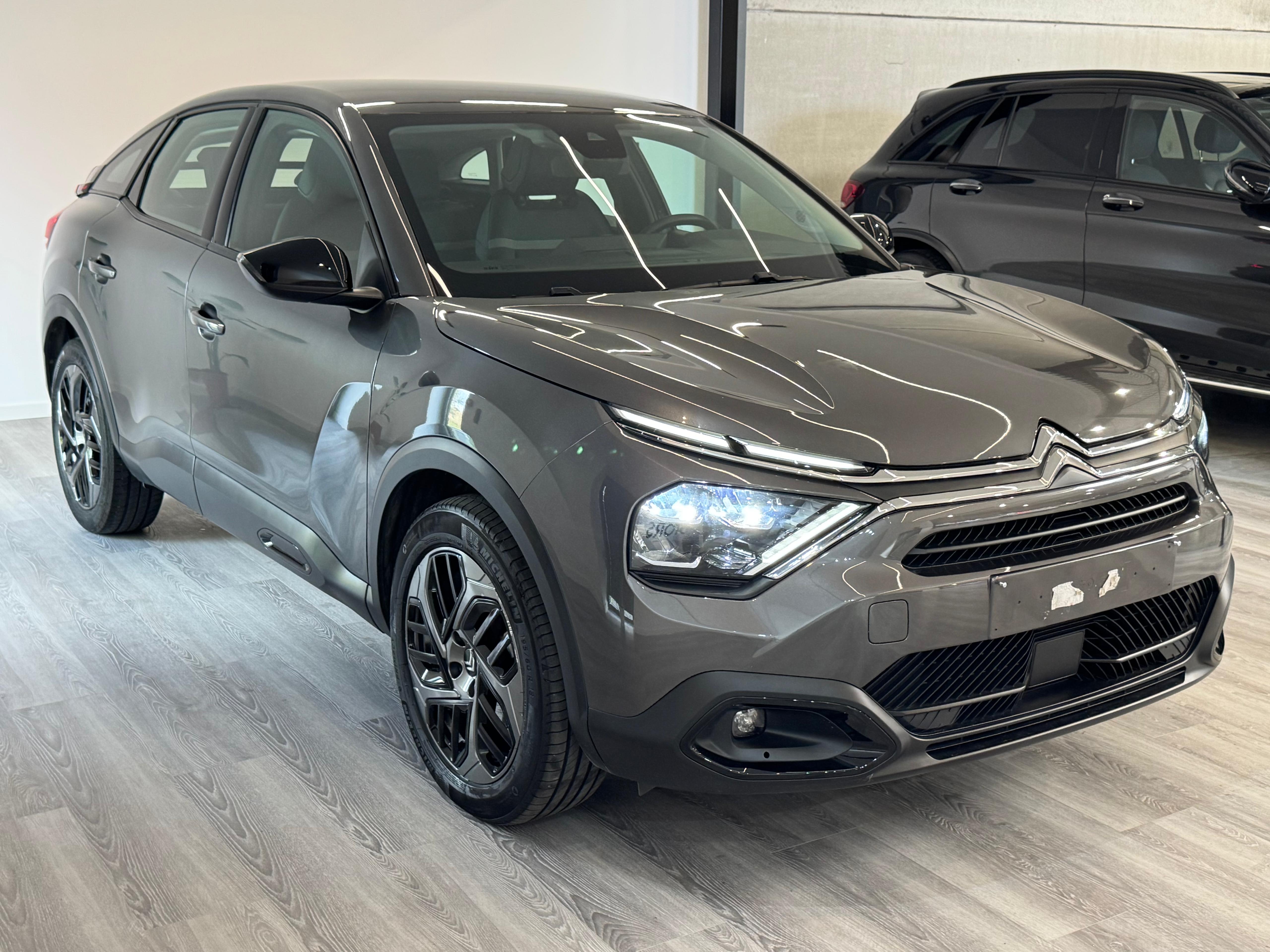 Citroën C4 1.2i Plus - Petrol - Manual - 130 hp - 44.237 km
