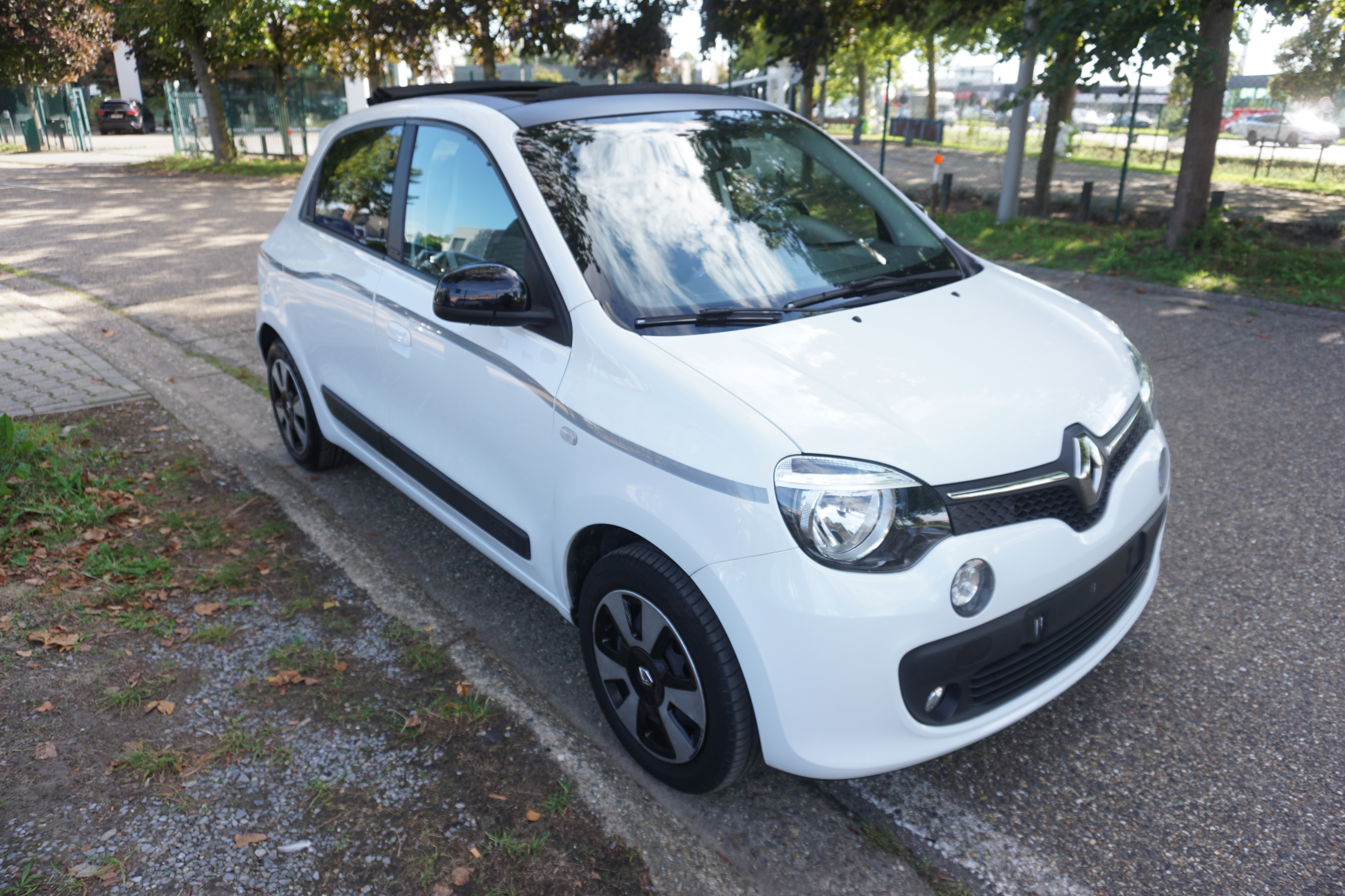 Renault Twingo 0.9 TCe - Petrol - Manual - 90 hp - 88.452 km