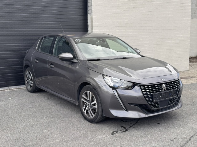 Peugeot 208 1.2i Allure - Petrol - Automatic - 101 hp - 30.298 km