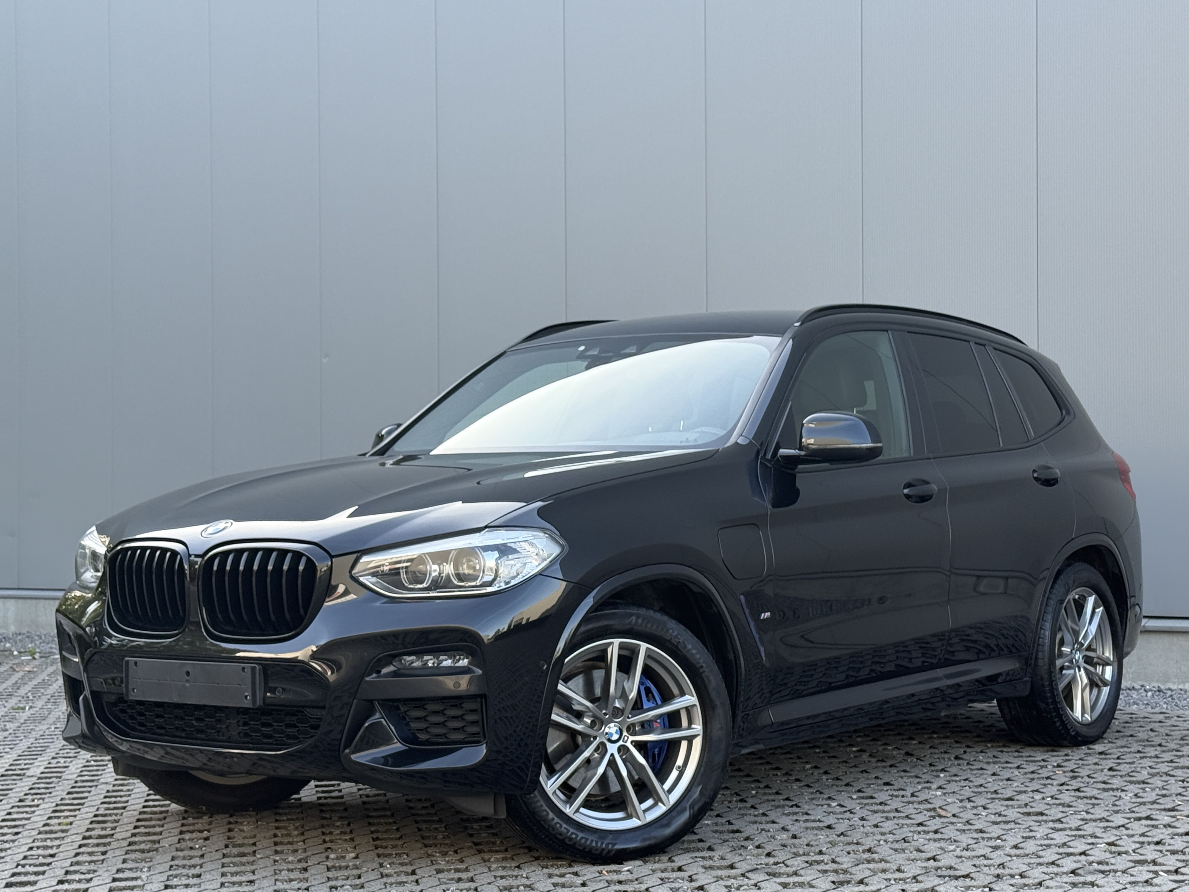 BMW X3 30e M Sport - xDrive - Hybrid - Automatic - 252 hp - 196.341 km