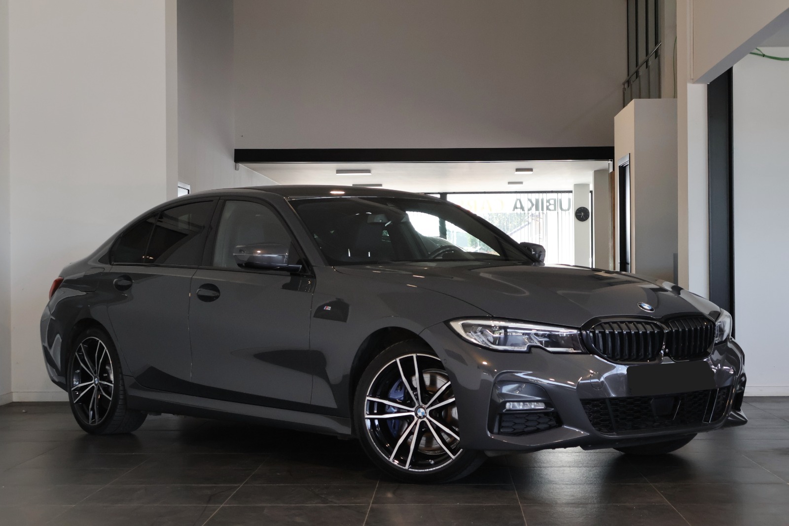 BMW 3 Series 330e M Sport - Hybrid - Automatic - 184 hp - 114.819 km